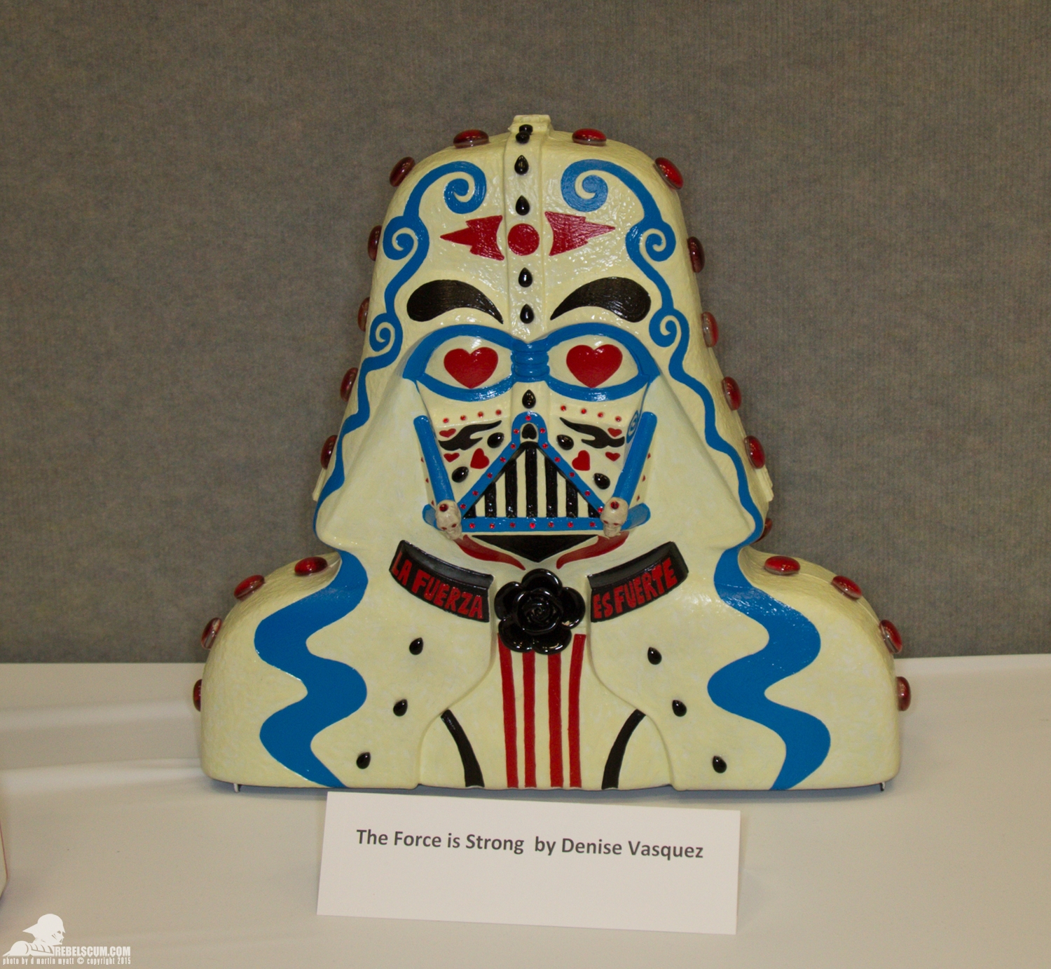 Star-Wars-Celebration-Anaheim-2015-Darth-Vader-Case-Project-005.jpg