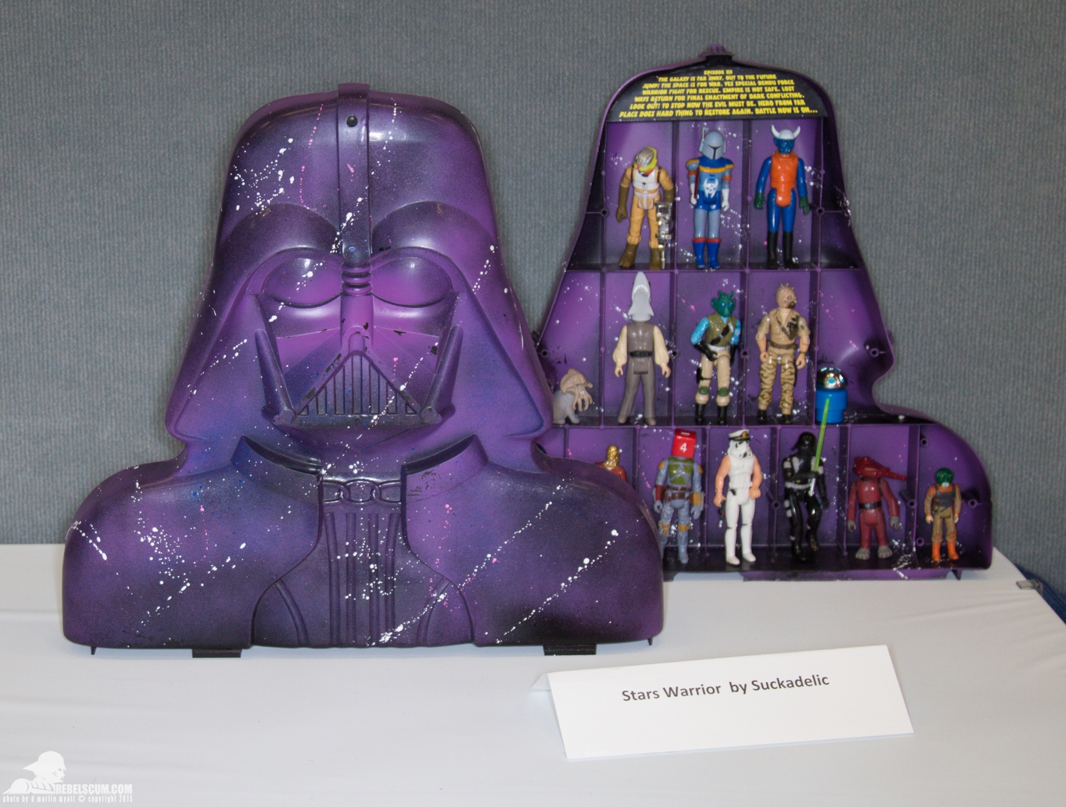 Star-Wars-Celebration-Anaheim-2015-Darth-Vader-Case-Project-012.jpg