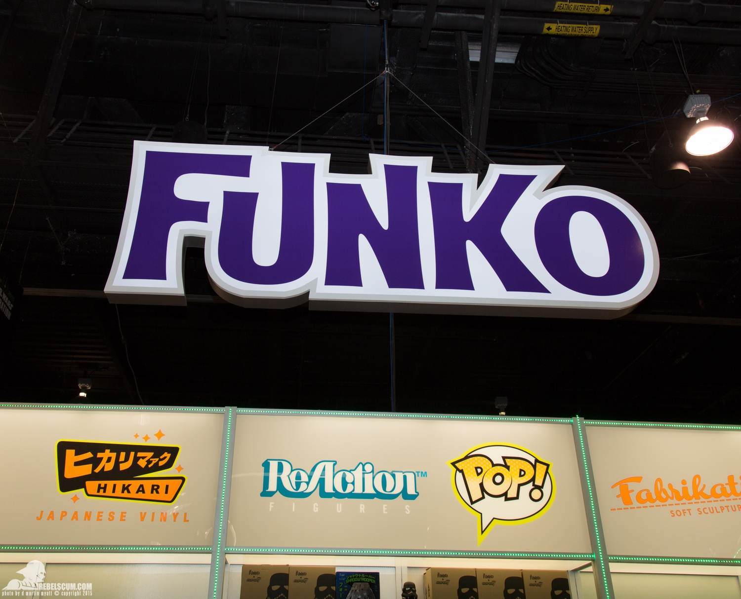 Star-Wars-Celebration-Anaheim-2015-Funko-001.jpg