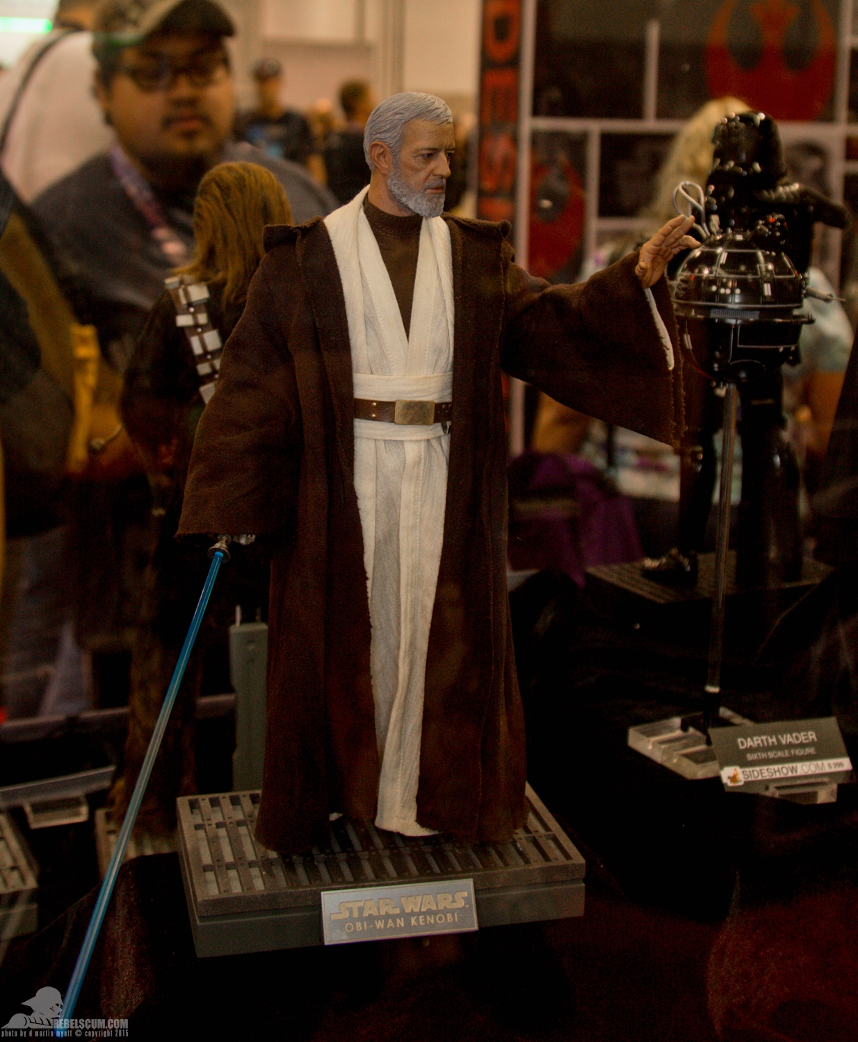 Star-Wars-Celebration-Anaheim-2015-Hot-Toys-012.jpg