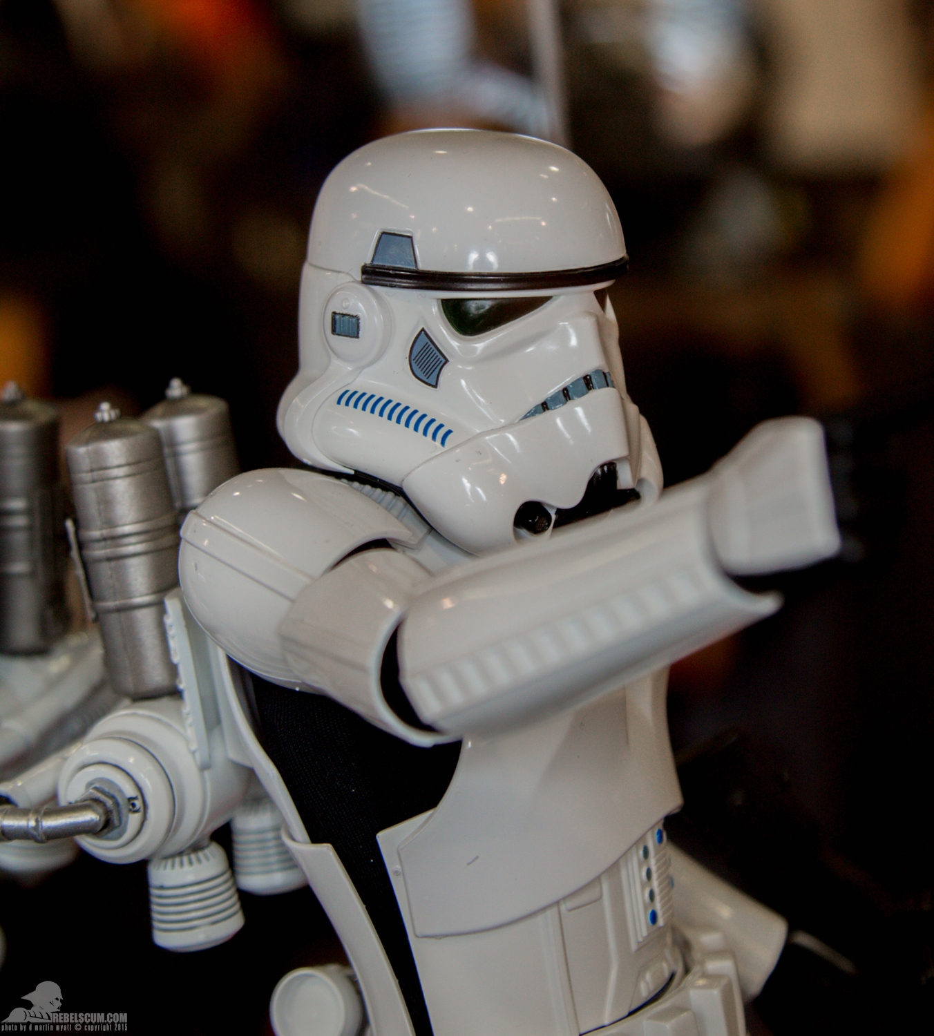 Star-Wars-Celebration-Anaheim-2015-Hot-Toys-046.jpg