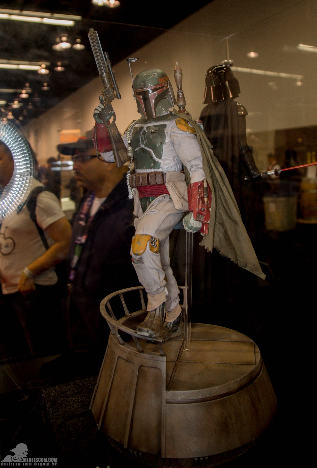 Star-Wars-Celebration-Anaheim-2015-Hot-Toys-058.jpg