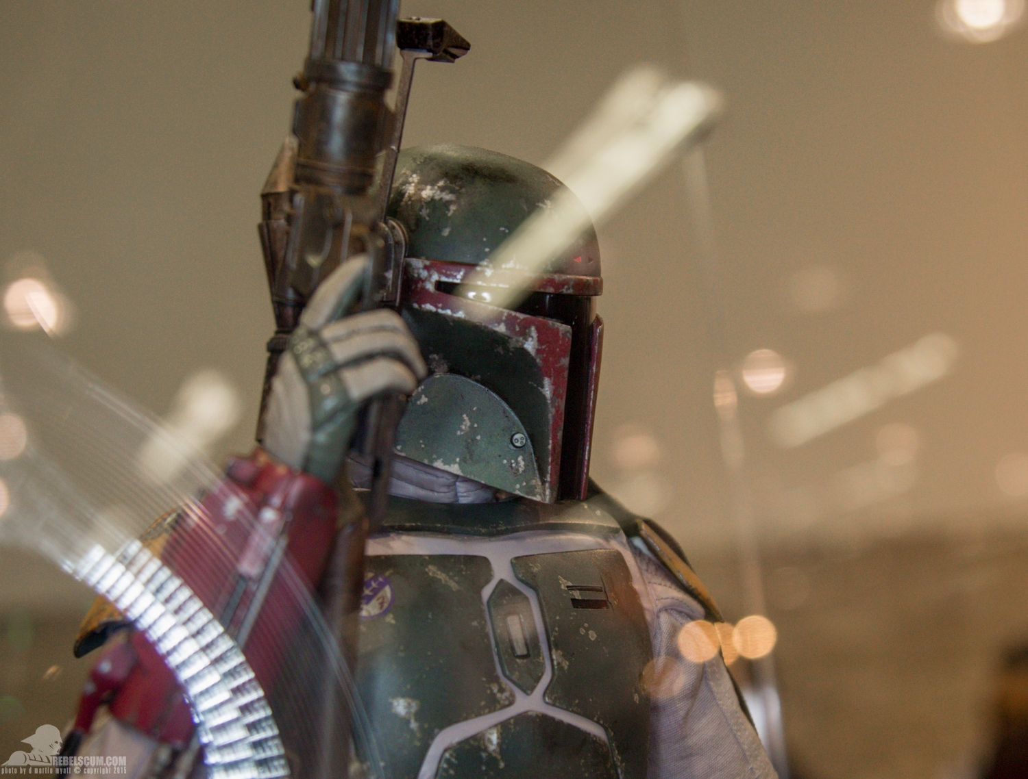 Star-Wars-Celebration-Anaheim-2015-Hot-Toys-062.jpg