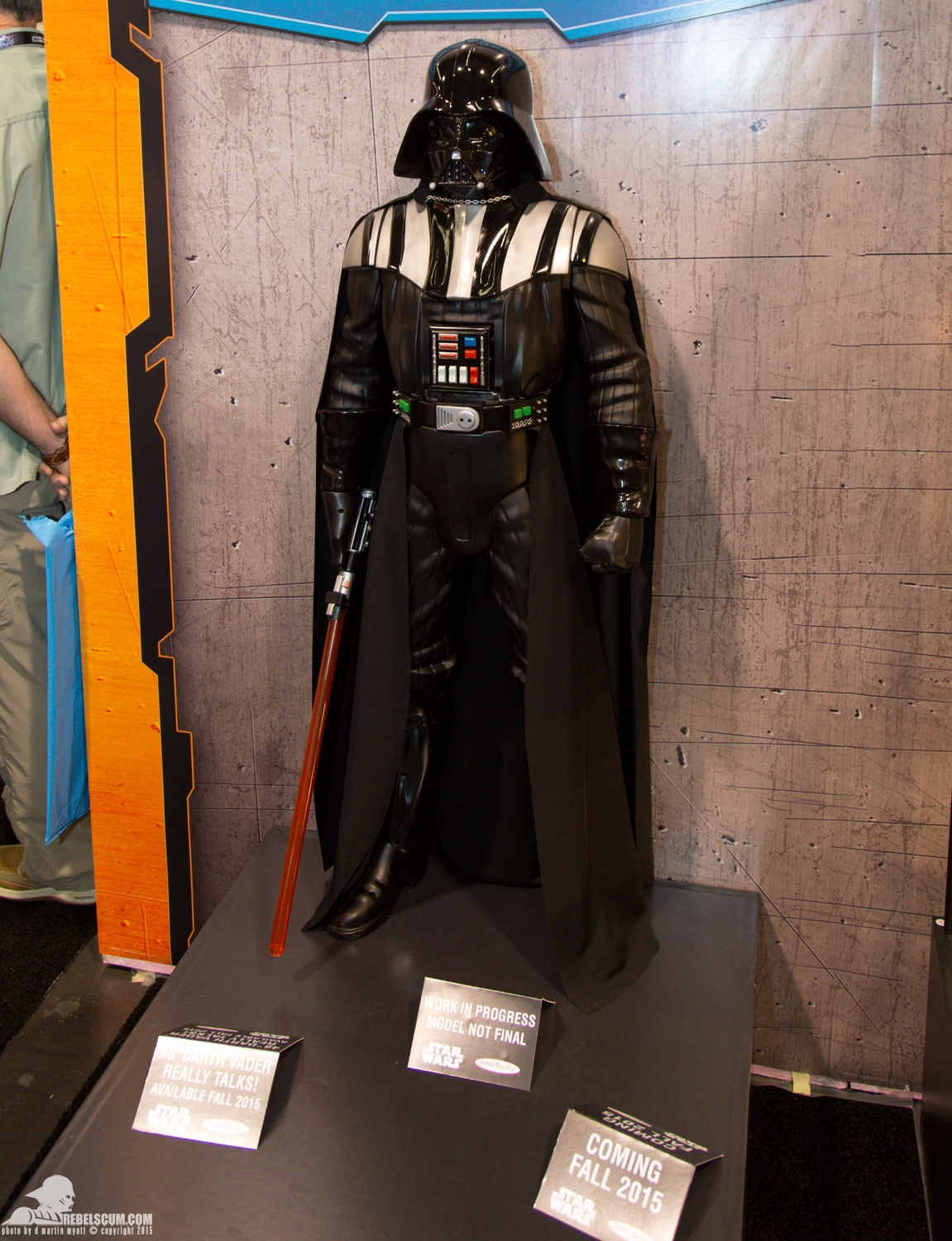 Star-Wars-Celebration-Anaheim-2015-JAKKS-Pacific-002.jpg