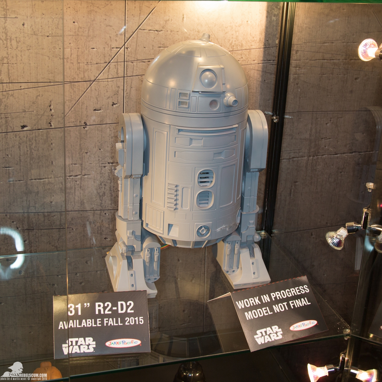 Star-Wars-Celebration-Anaheim-2015-JAKKS-Pacific-017.jpg