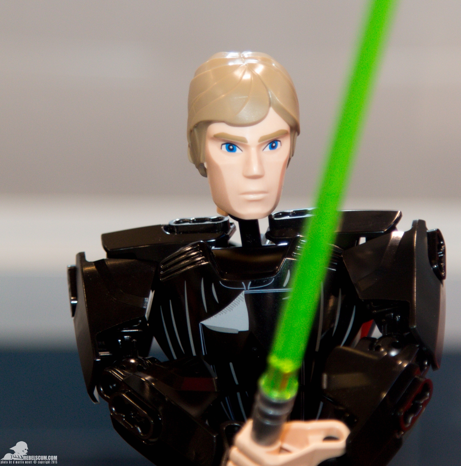 Star-Wars-Celebration-Anaheim-2015-LEGO-012.jpg