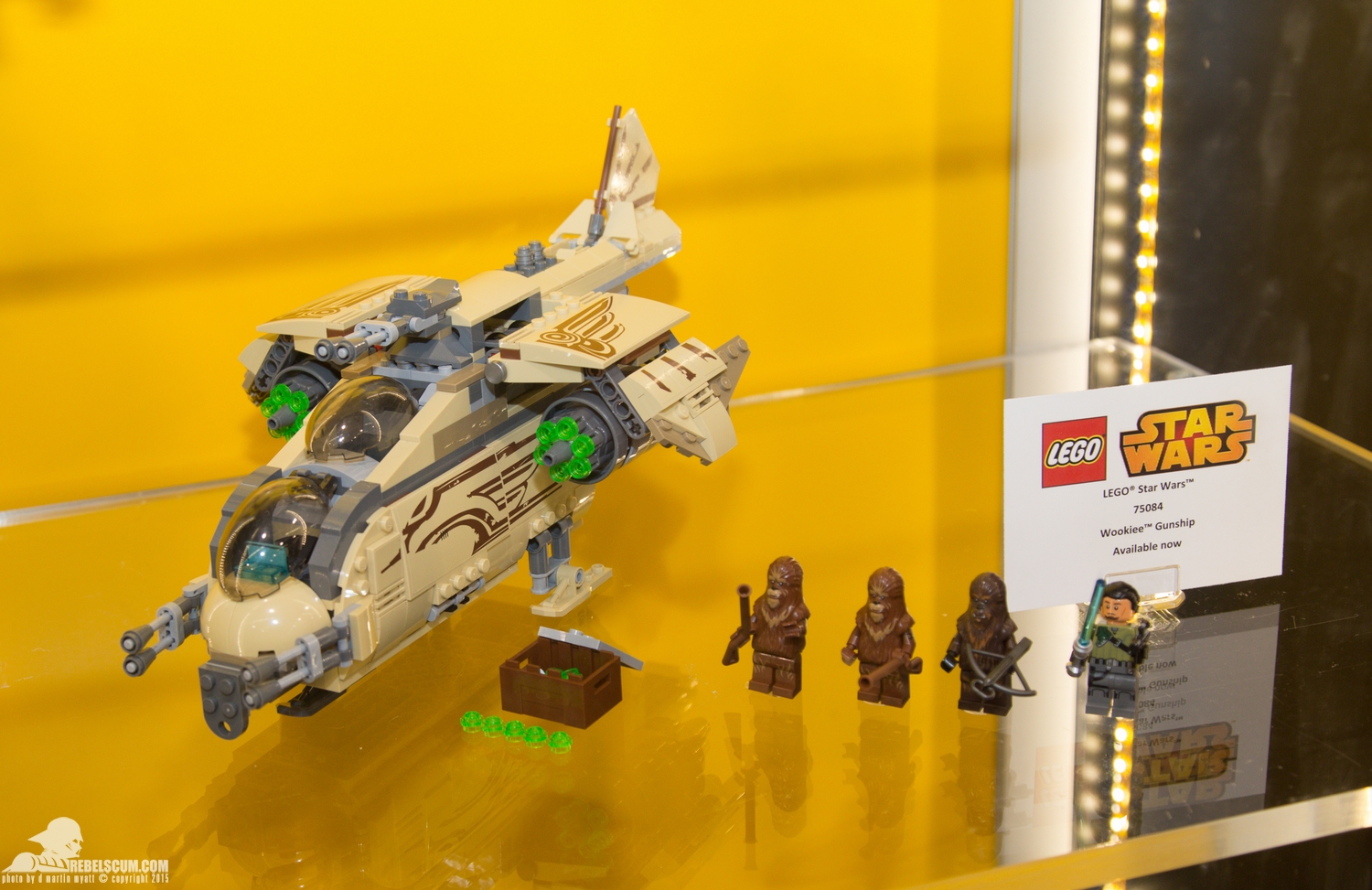 Star-Wars-Celebration-Anaheim-2015-LEGO-039.jpg