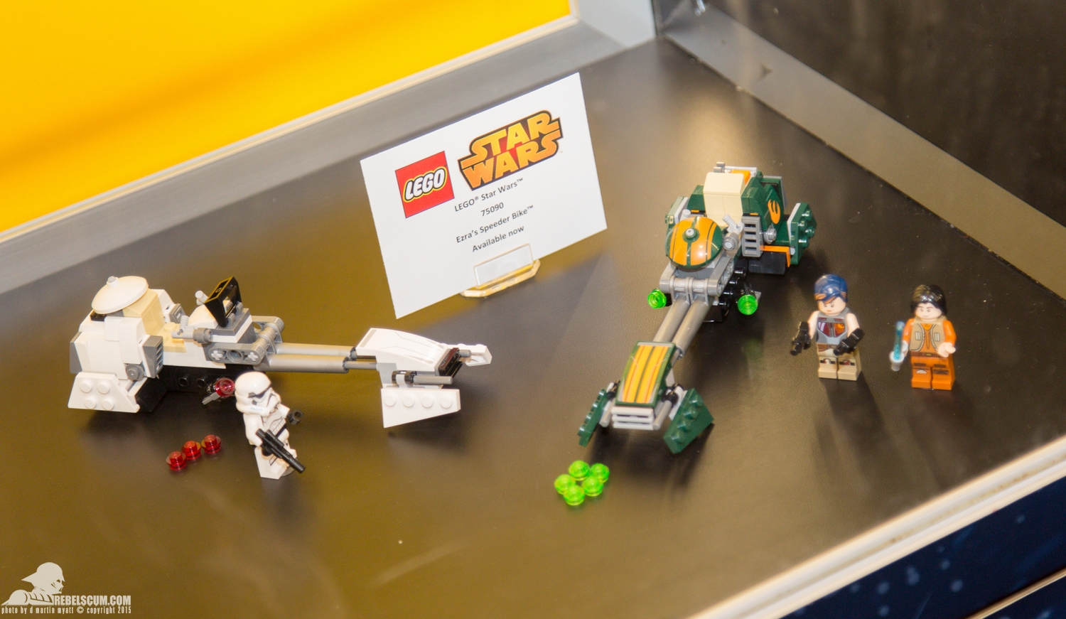 Star-Wars-Celebration-Anaheim-2015-LEGO-041.jpg