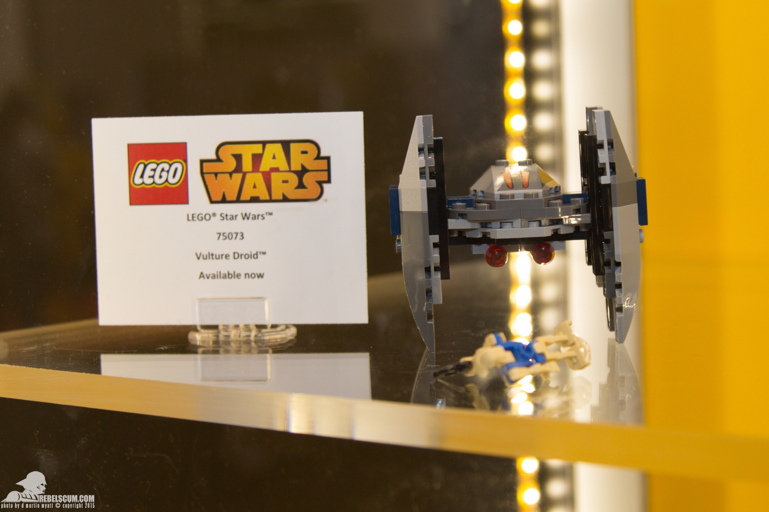 Star-Wars-Celebration-Anaheim-2015-LEGO-042.jpg