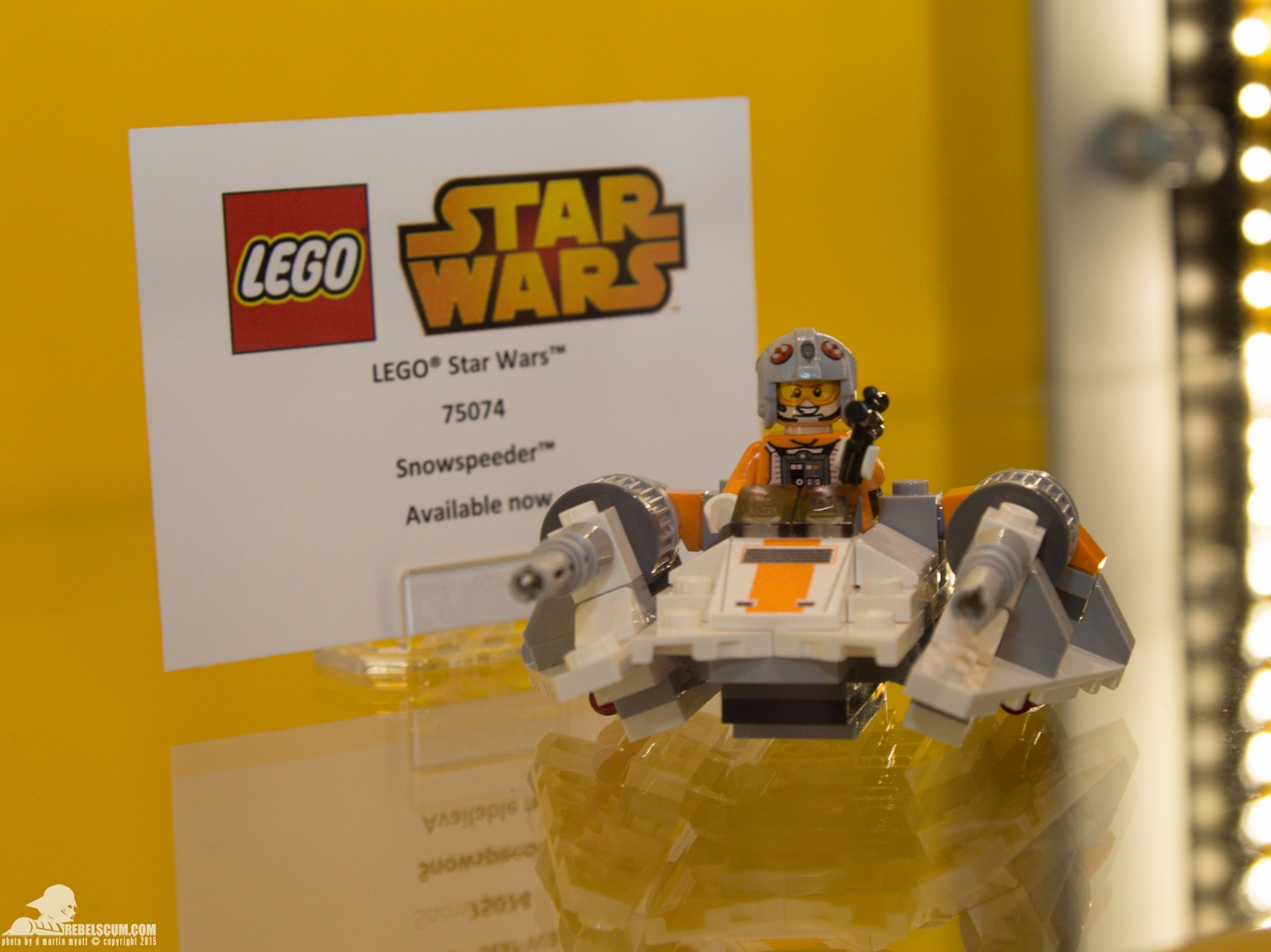 Star-Wars-Celebration-Anaheim-2015-LEGO-043.jpg