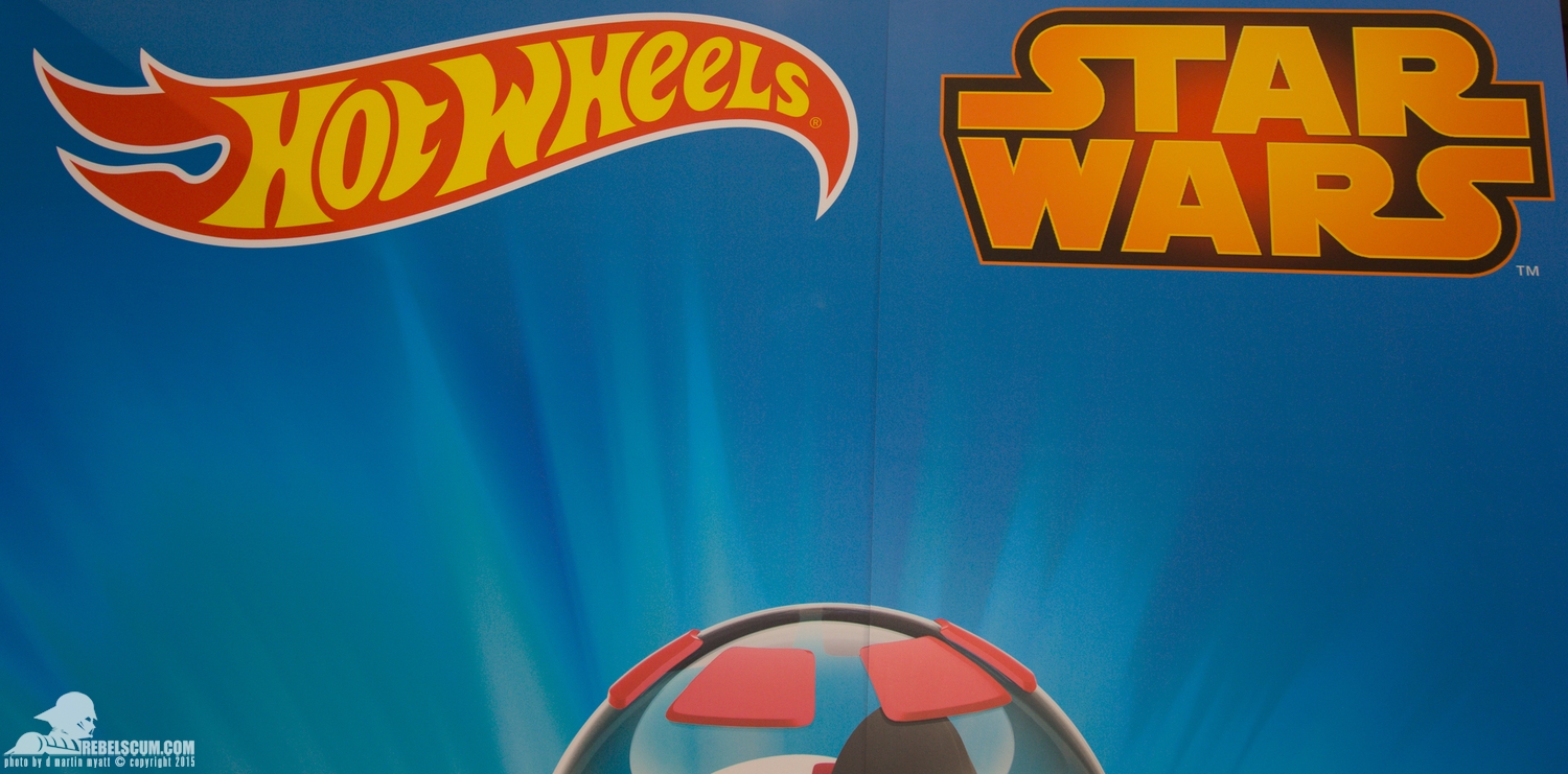 Star-Wars-Celebration-Anaheim-2015-Mattel-Hot-Wheels-001.jpg