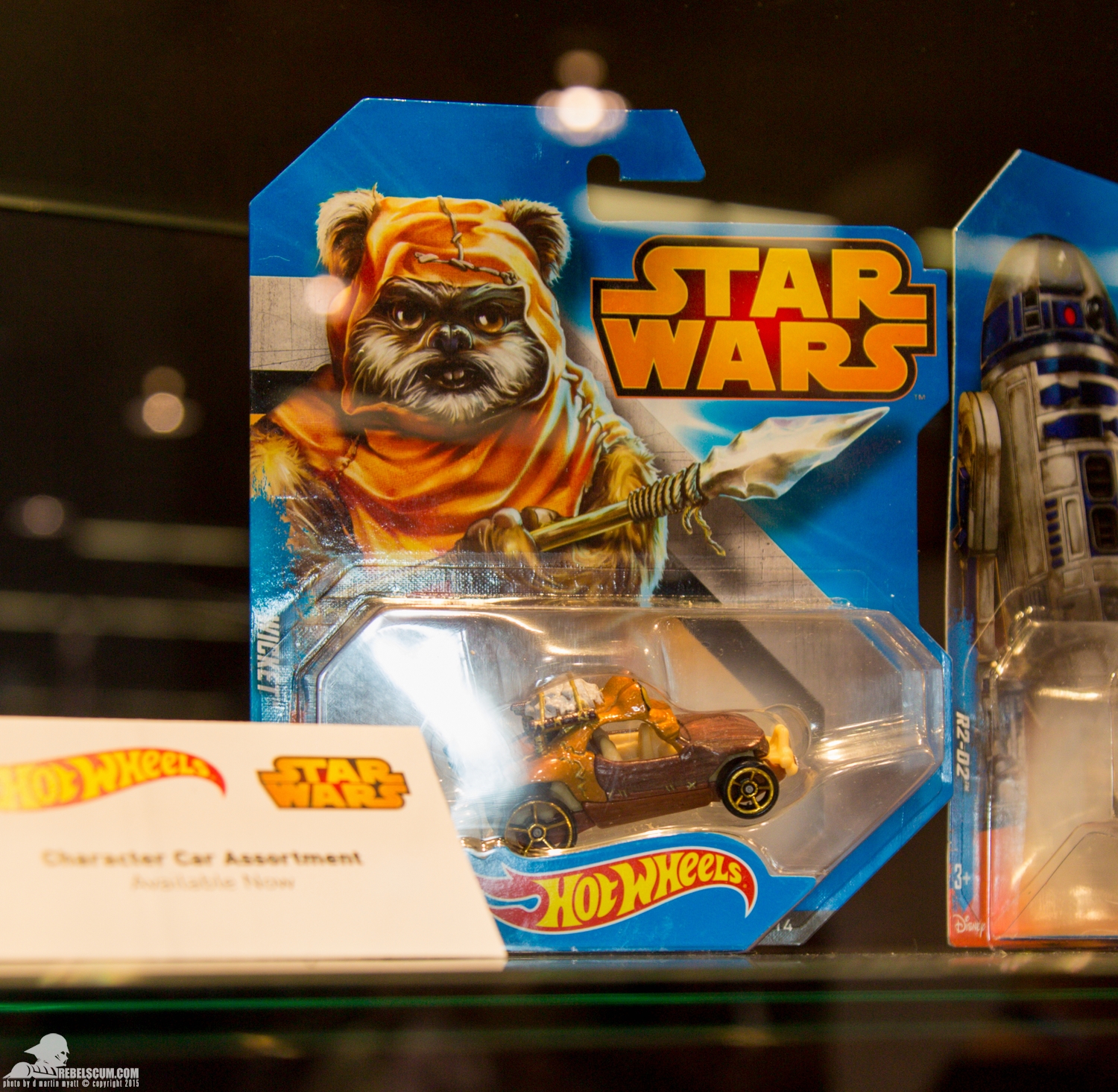 Star-Wars-Celebration-Anaheim-2015-Mattel-Hot-Wheels-006.jpg