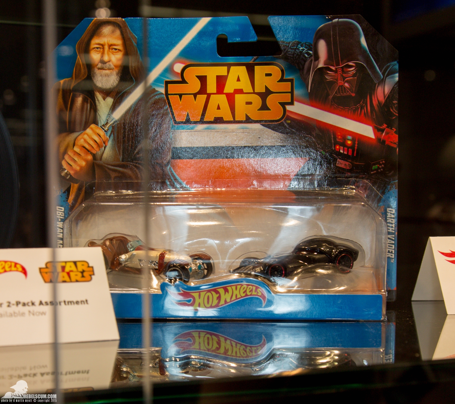 Star-Wars-Celebration-Anaheim-2015-Mattel-Hot-Wheels-007.jpg