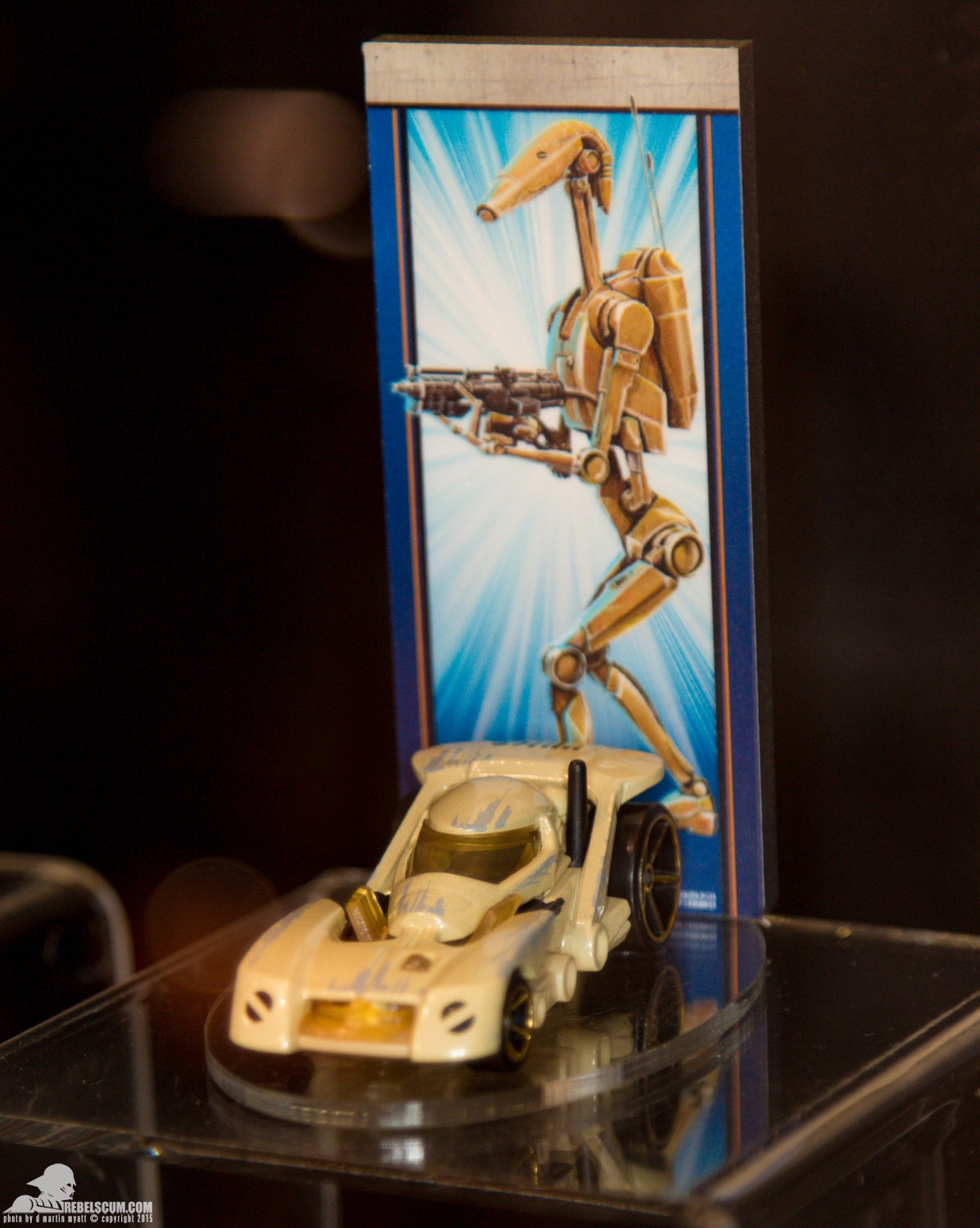 Star-Wars-Celebration-Anaheim-2015-Mattel-Hot-Wheels-008.jpg