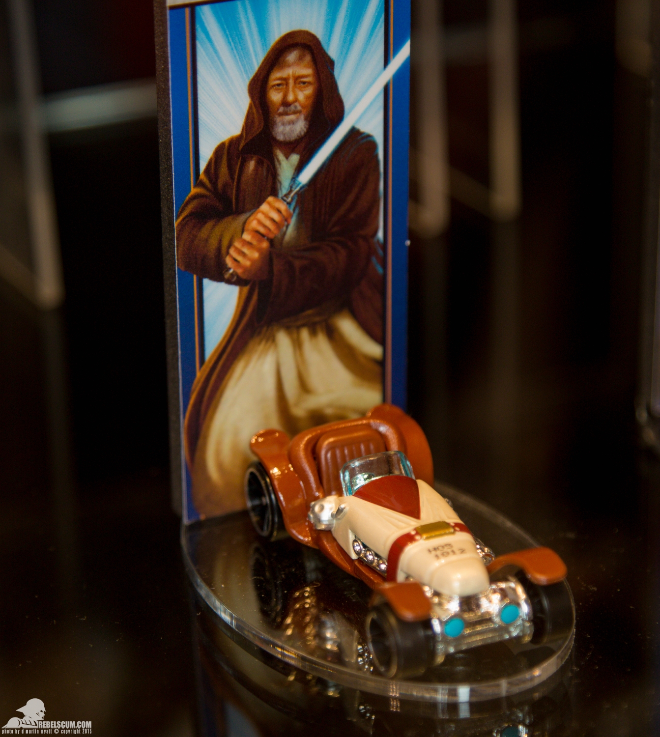 Star-Wars-Celebration-Anaheim-2015-Mattel-Hot-Wheels-013.jpg