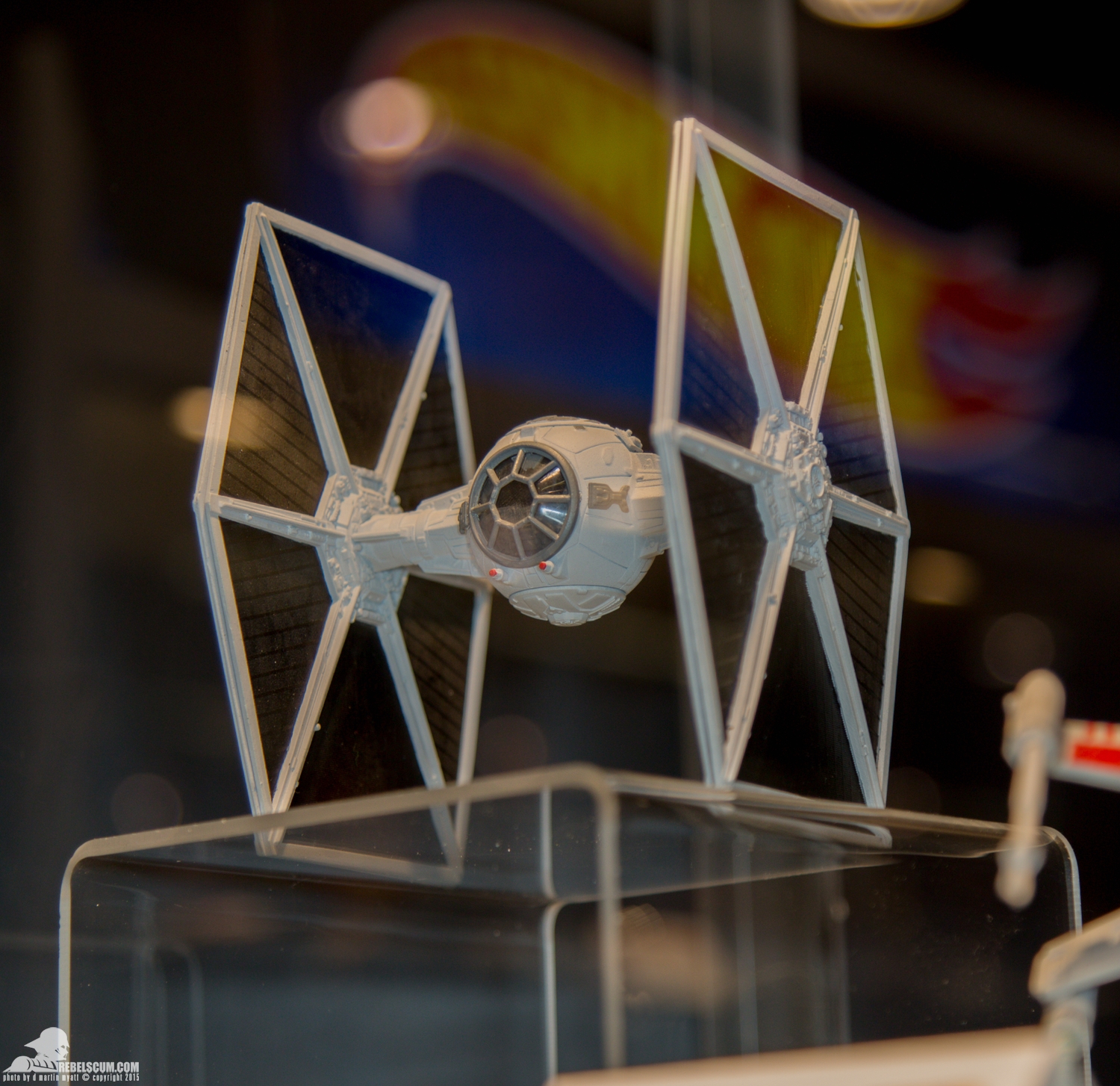 Star-Wars-Celebration-Anaheim-2015-Mattel-Hot-Wheels-026.jpg