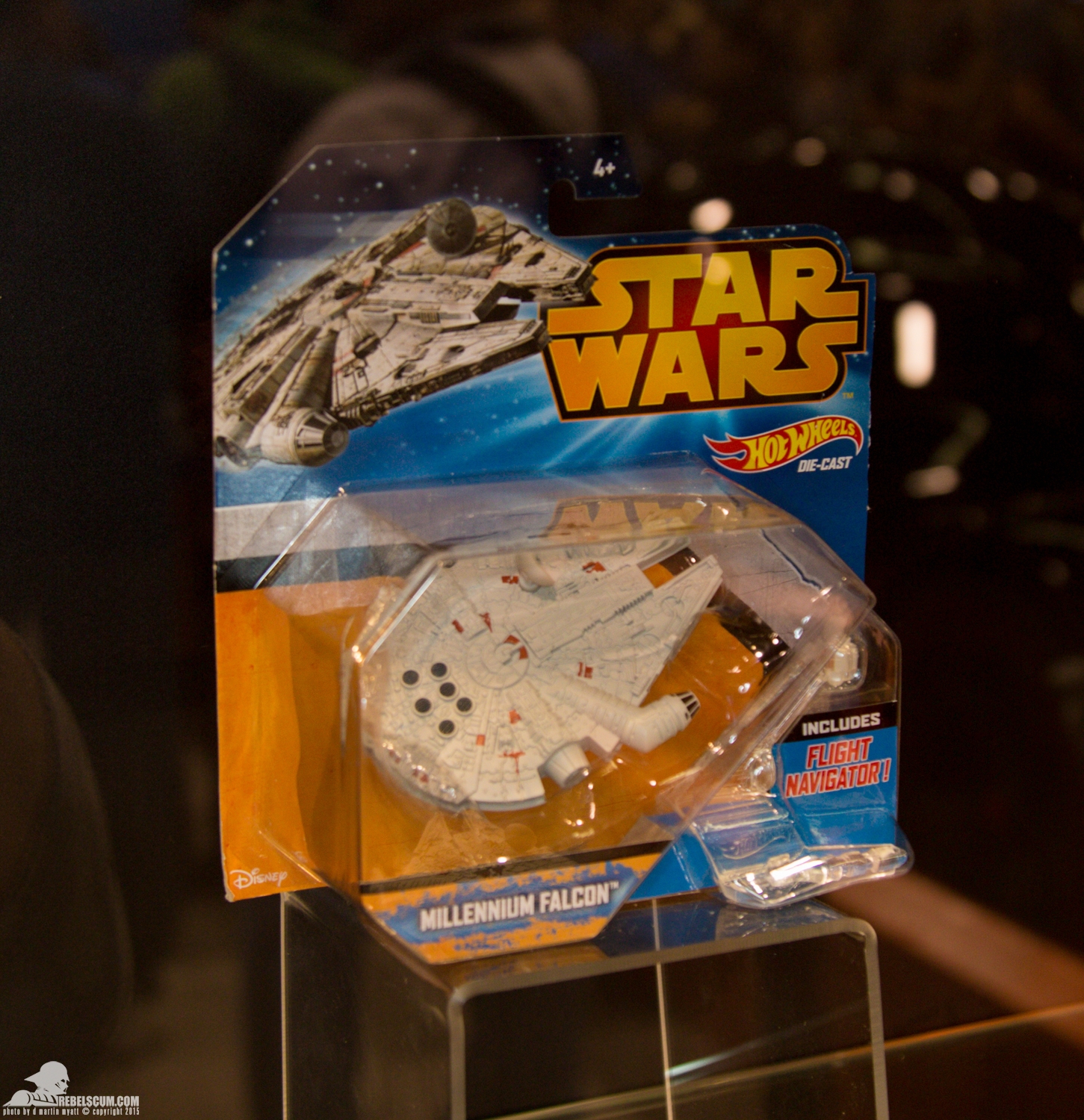 Star-Wars-Celebration-Anaheim-2015-Mattel-Hot-Wheels-033.jpg