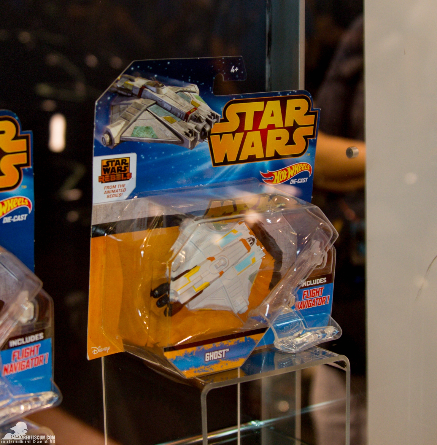 Star-Wars-Celebration-Anaheim-2015-Mattel-Hot-Wheels-035.jpg