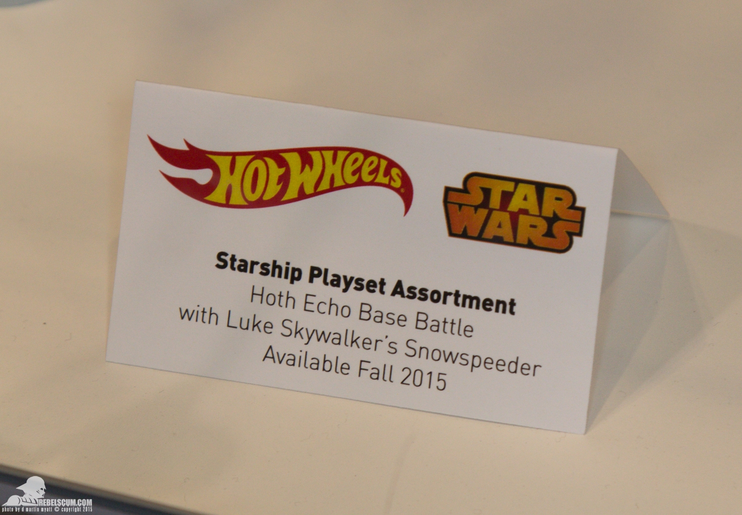Star-Wars-Celebration-Anaheim-2015-Mattel-Hot-Wheels-049.jpg