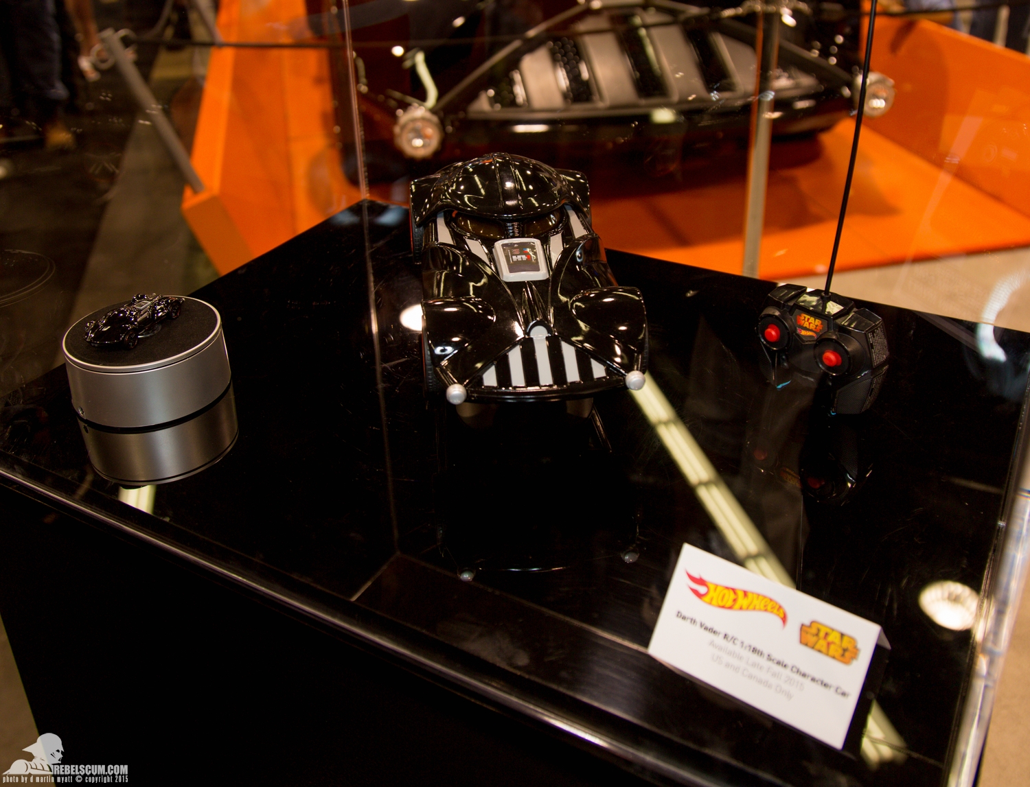 Star-Wars-Celebration-Anaheim-2015-Mattel-Hot-Wheels-052.jpg