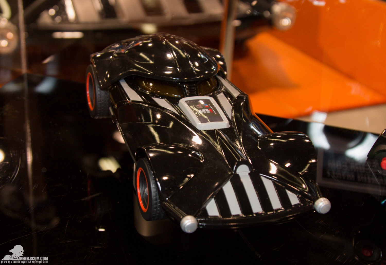 Star-Wars-Celebration-Anaheim-2015-Mattel-Hot-Wheels-054.jpg