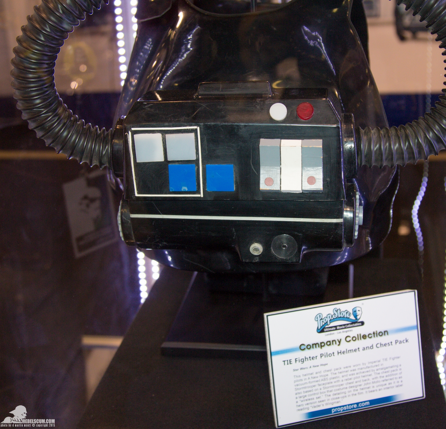 Star-Wars-Celebration-Anaheim-2015-Prop-Store-025.jpg