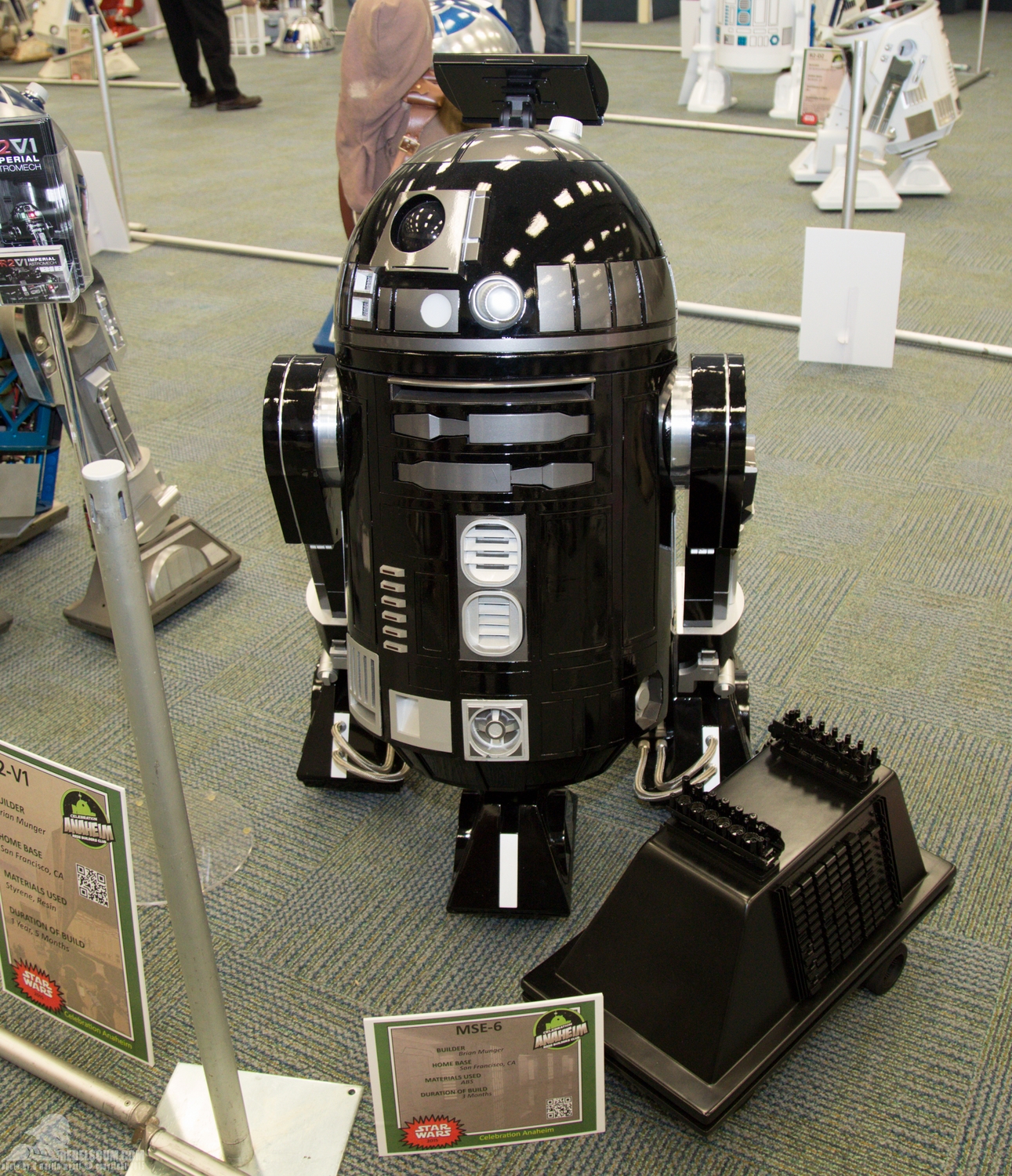 Star-Wars-Celebration-Anaheim-2015-R2-Builders-102.jpg