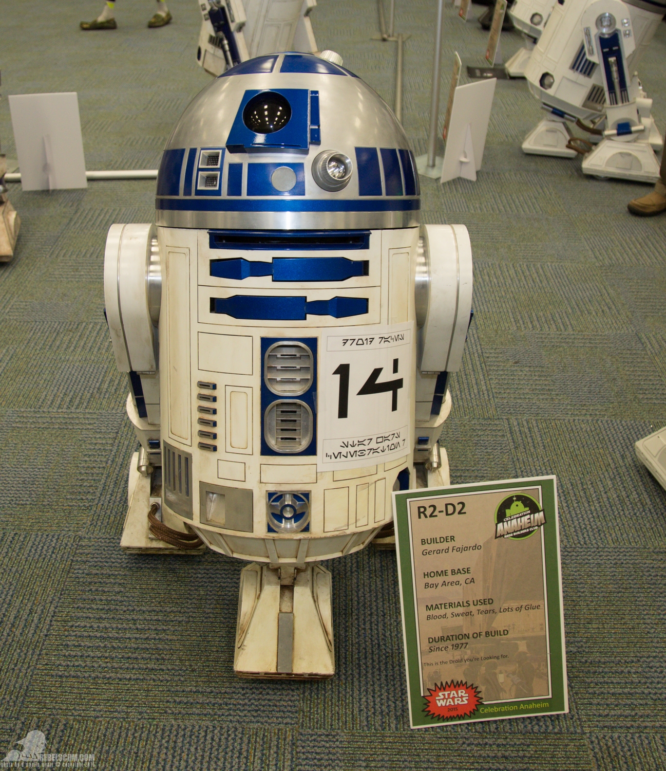 Star-Wars-Celebration-Anaheim-2015-R2-Builders-105.jpg