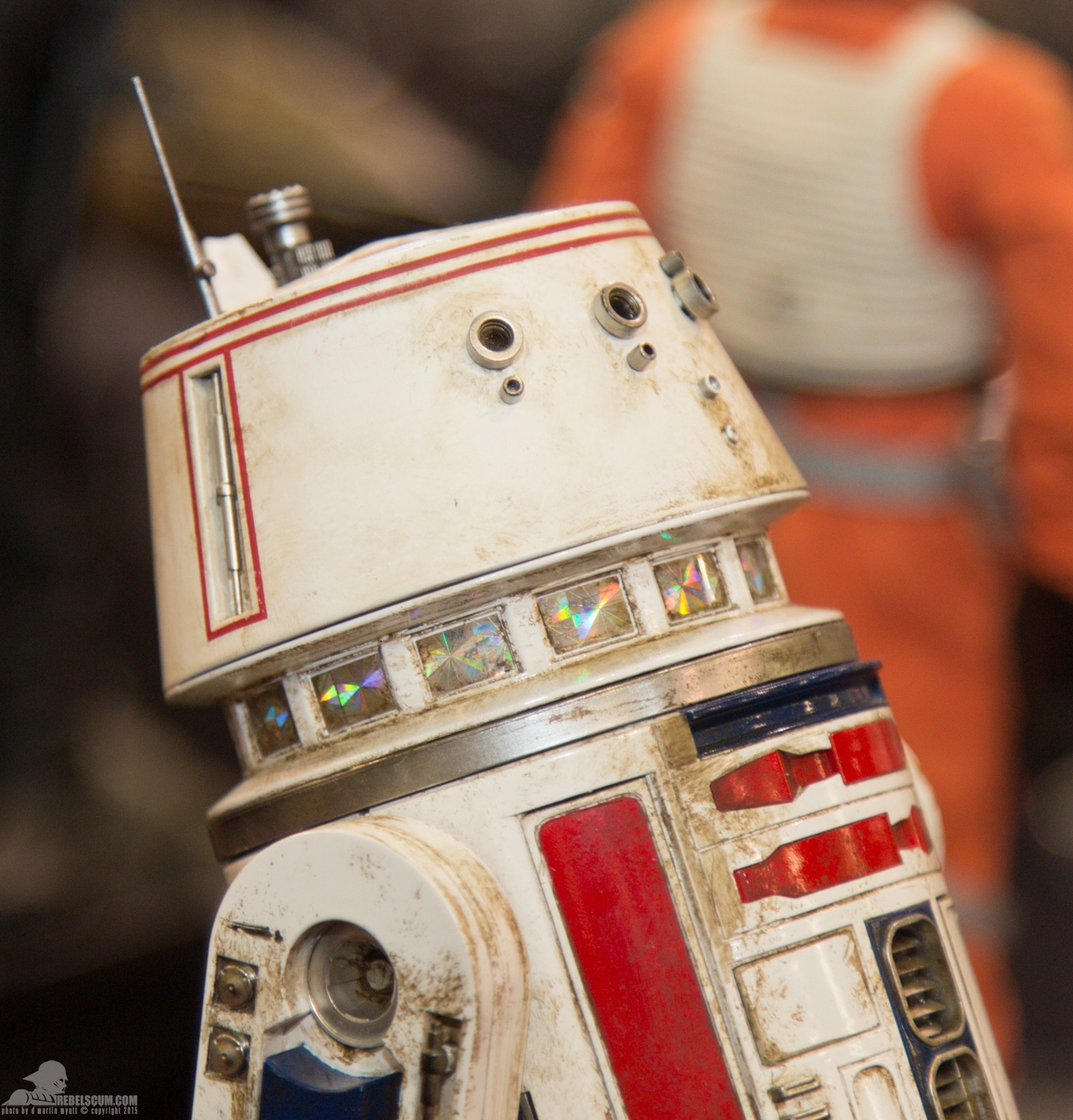 Star-Wars-Celebration-Anaheim-2015-Sideshow-Collectibles-017.jpg