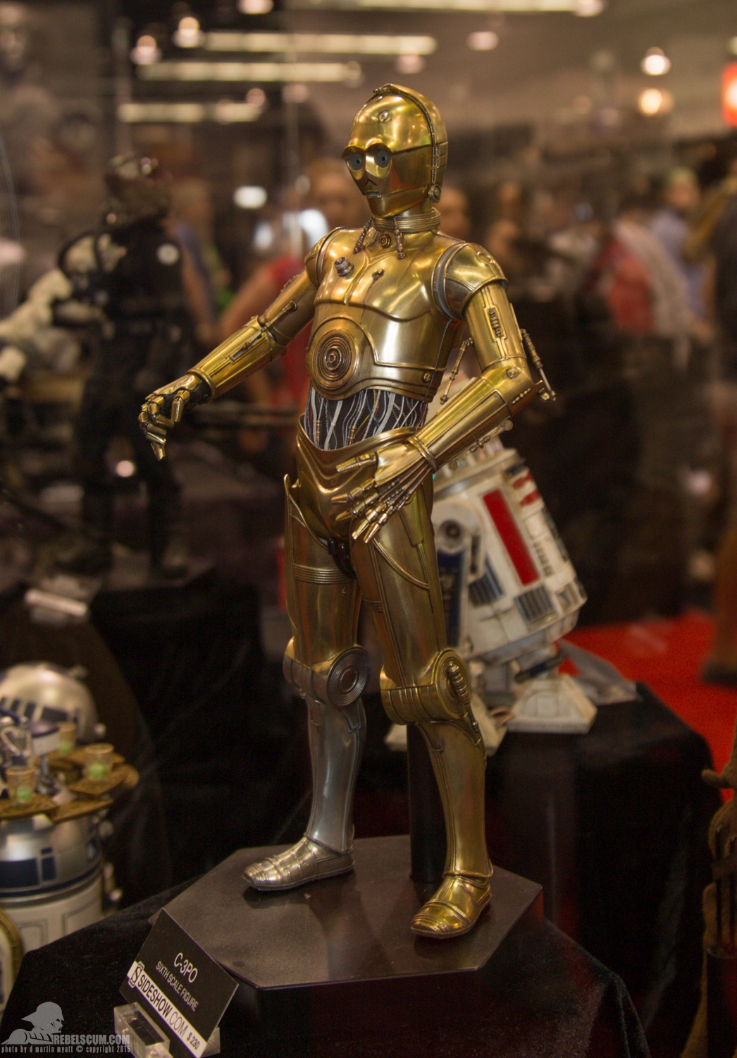 Star-Wars-Celebration-Anaheim-2015-Sideshow-Collectibles-022.jpg