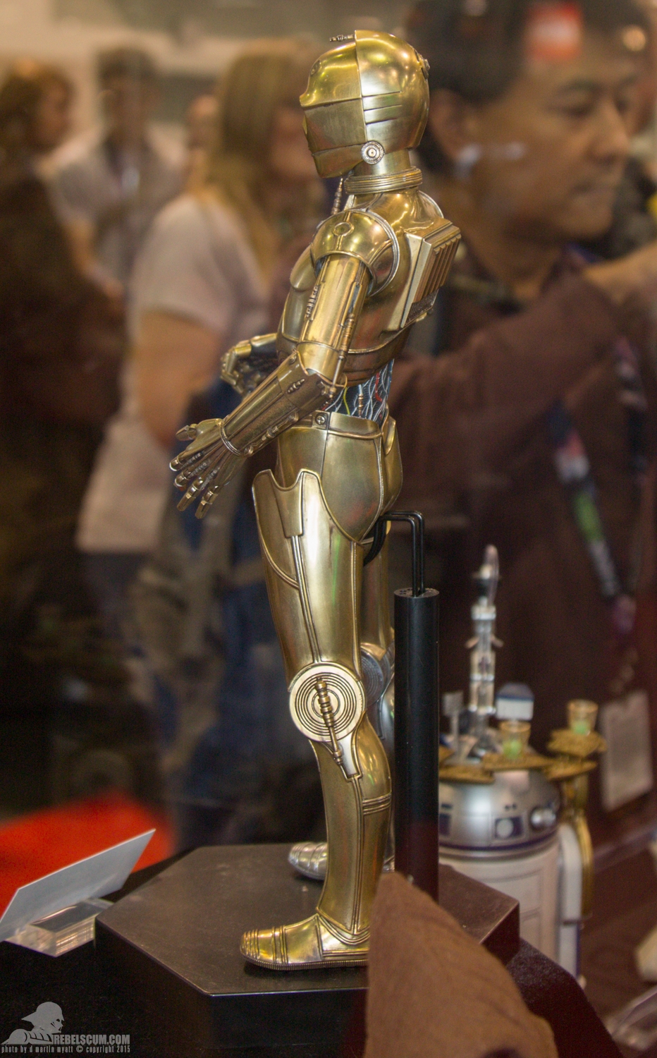 Star-Wars-Celebration-Anaheim-2015-Sideshow-Collectibles-023.jpg