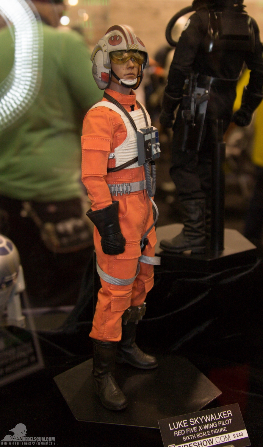 Star-Wars-Celebration-Anaheim-2015-Sideshow-Collectibles-034.jpg