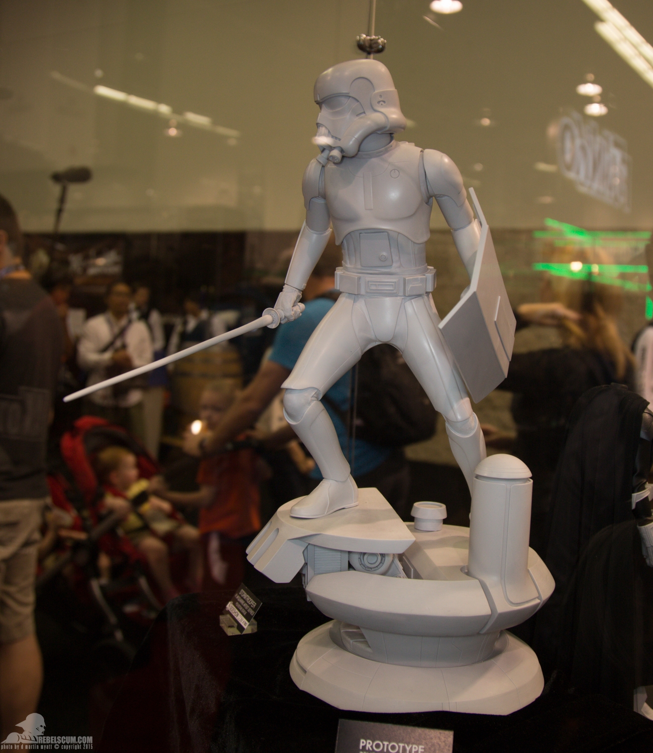 Star-Wars-Celebration-Anaheim-2015-Sideshow-Collectibles-063.jpg