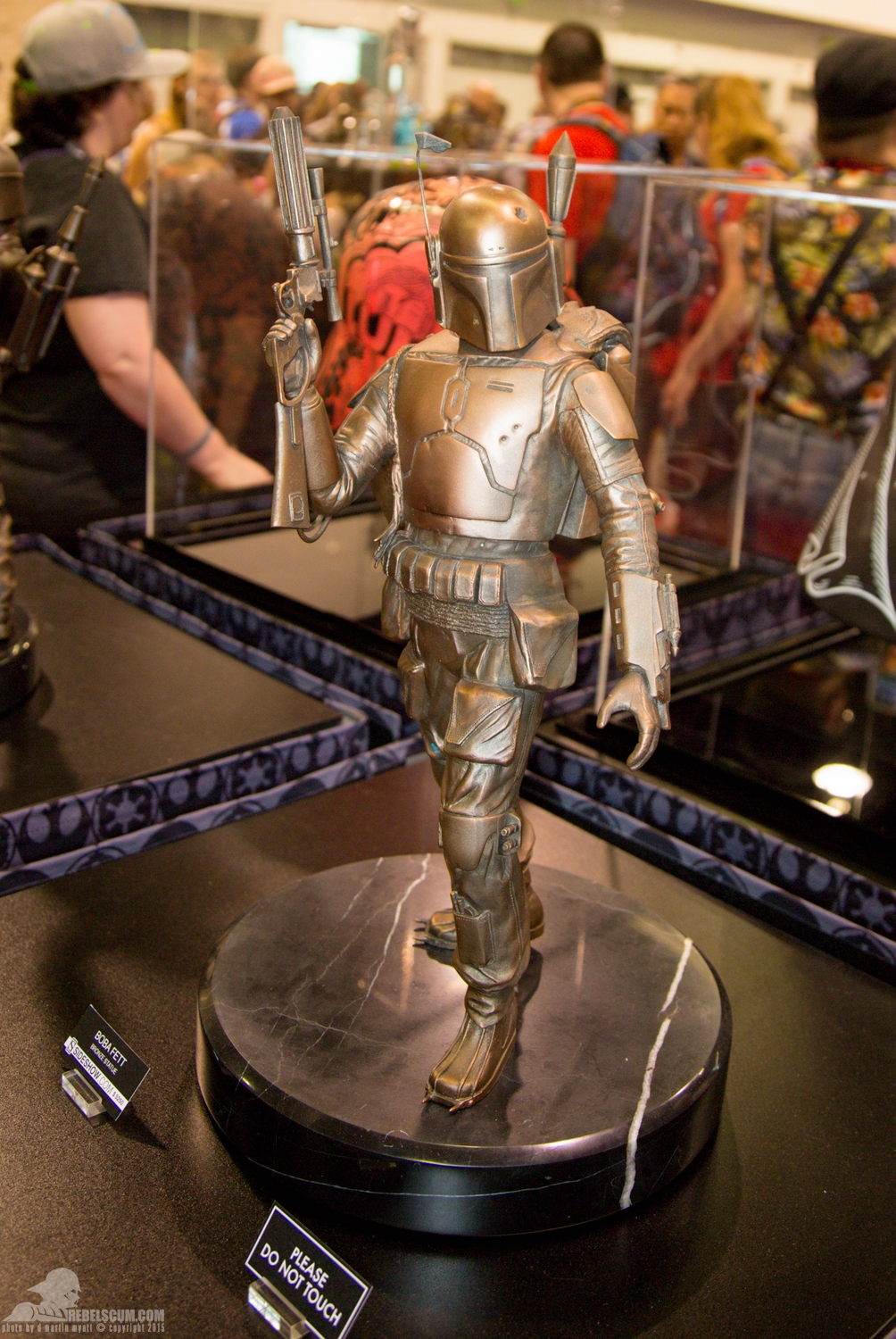 Star-Wars-Celebration-Anaheim-2015-Sideshow-Collectibles-092.jpg