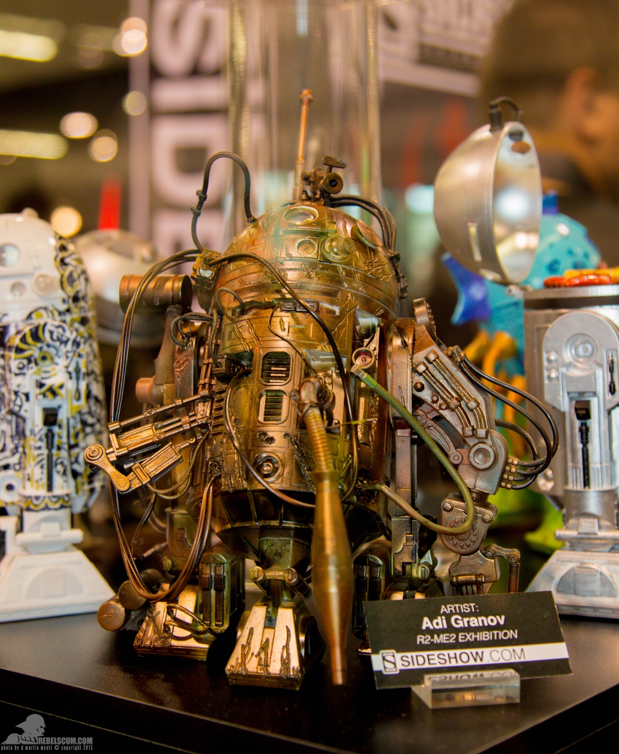 Star-Wars-Celebration-Anaheim-2015-Sideshow-R2-Me2-Exhibit-029.jpg