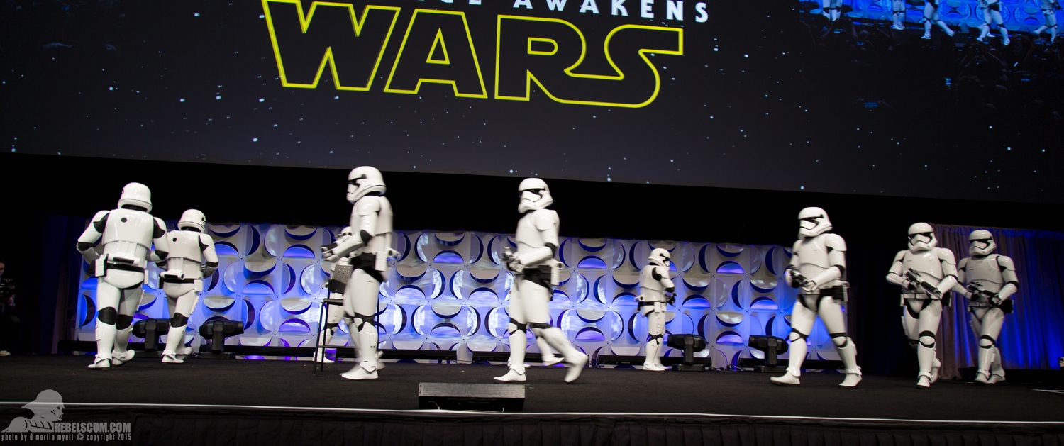 Star-Wars-Celebration-Anaheim-2015-The-Force-Awakens-Trailer-082.jpg
