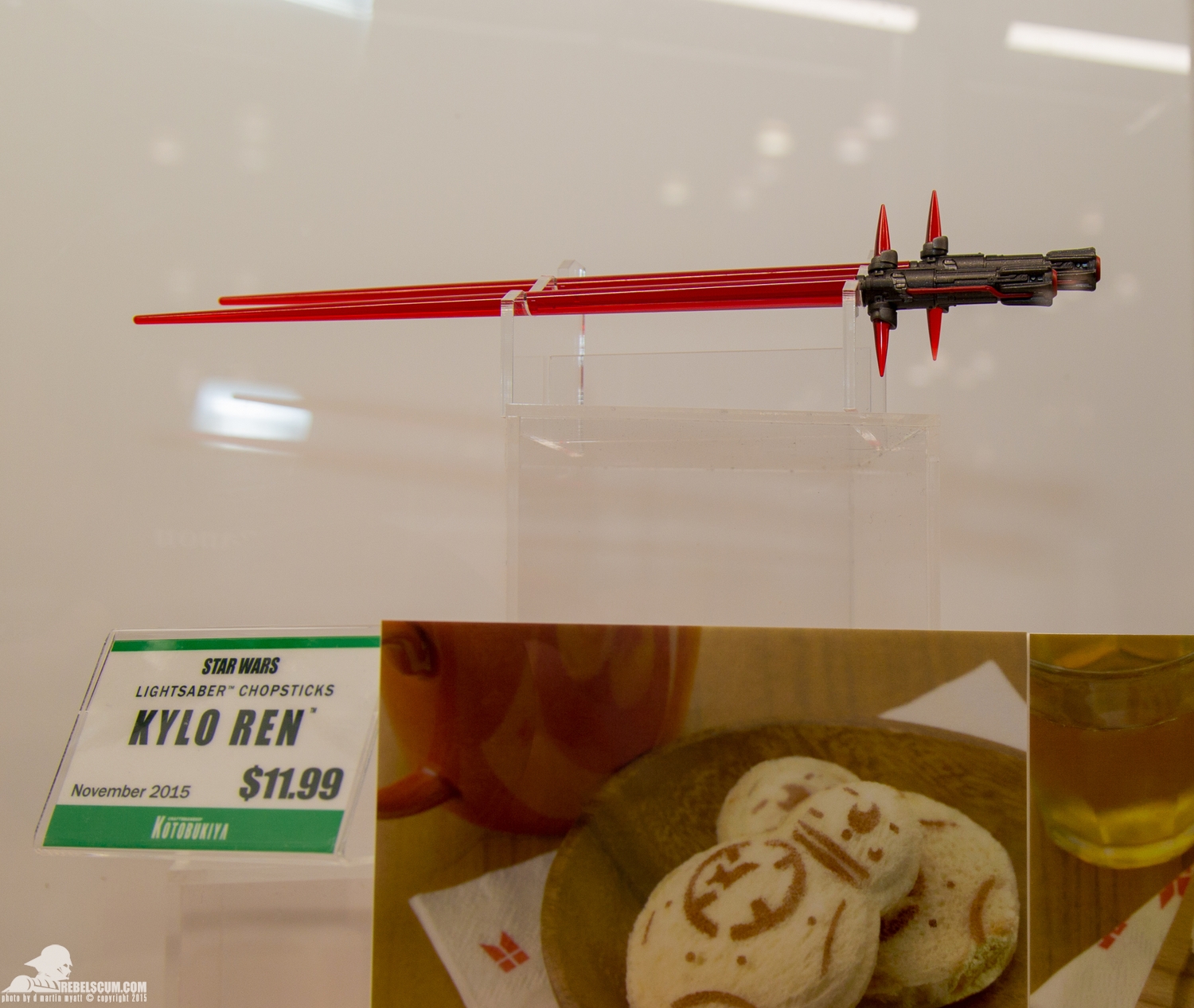 NYCC-2015-Kotobukiya-Star-Wars-The-Force-Awakens-017.jpg