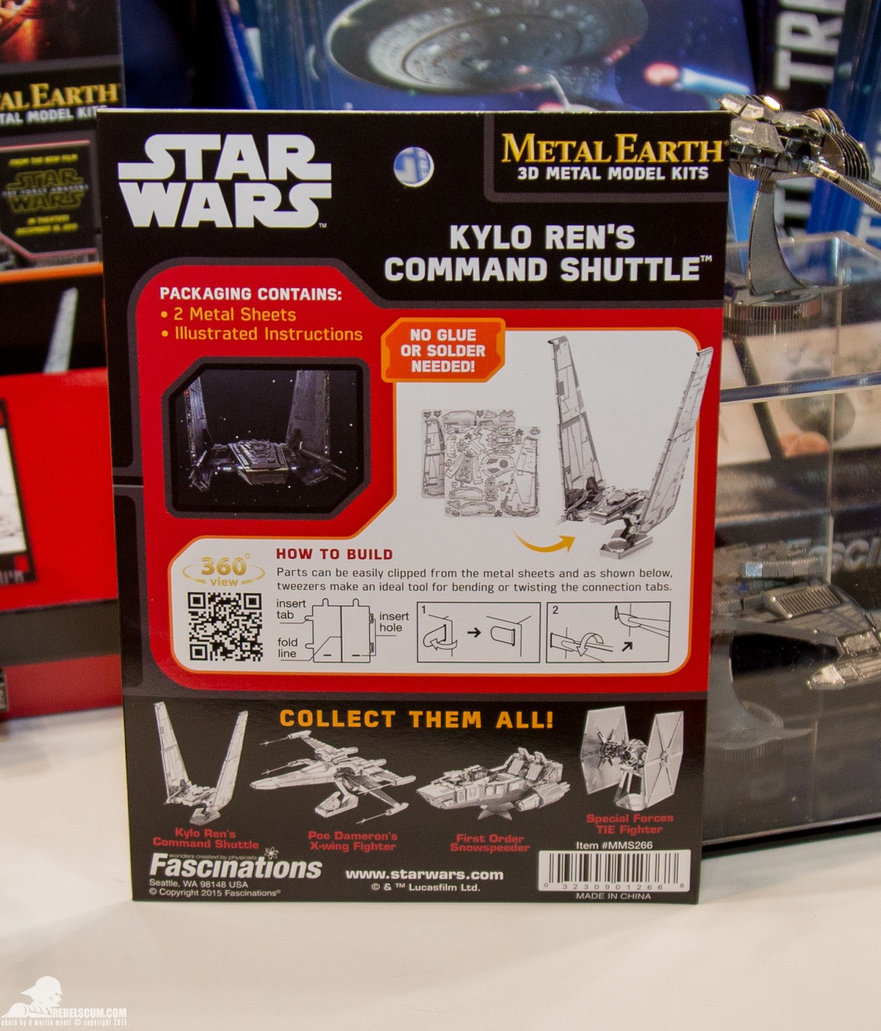 NYCC-2015-Metal-Earth-Star-Wars-The-Force-Awakens-005.jpg