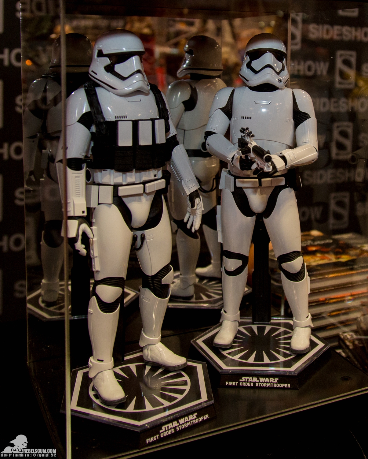 NYCC-2015-Kotobukiya-Star-Wars-The-Force-Awakens-010.jpg