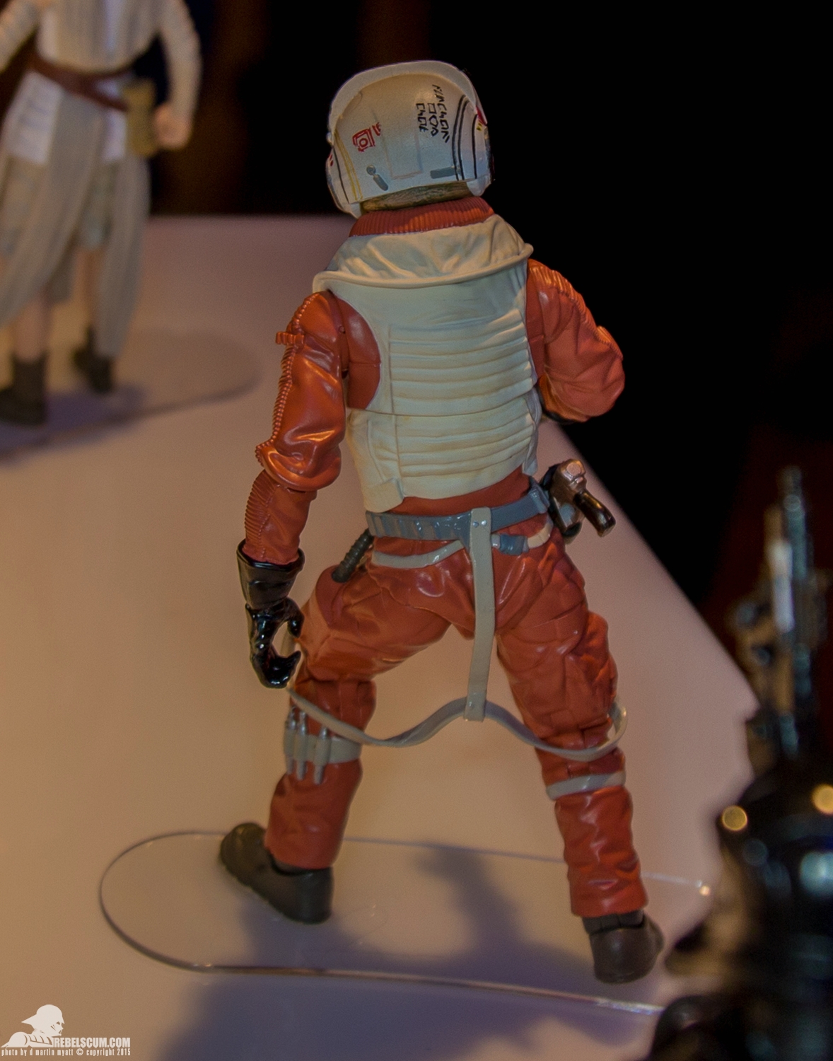 NYCC-2015-The-Force-Awakens-6-Inch-Black-Series-Hasbro-013.jpg