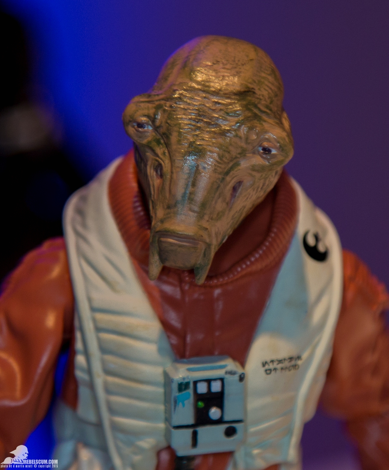 NYCC-2015-The-Force-Awakens-6-Inch-Black-Series-Hasbro-014.jpg