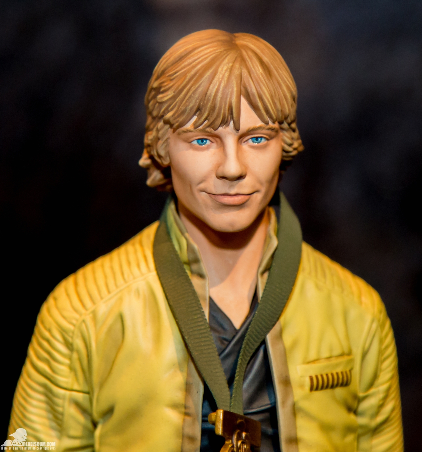 Gentle-Giant-Booth-2015-San-Diego-Comic-Con-SDCC-005.jpg
