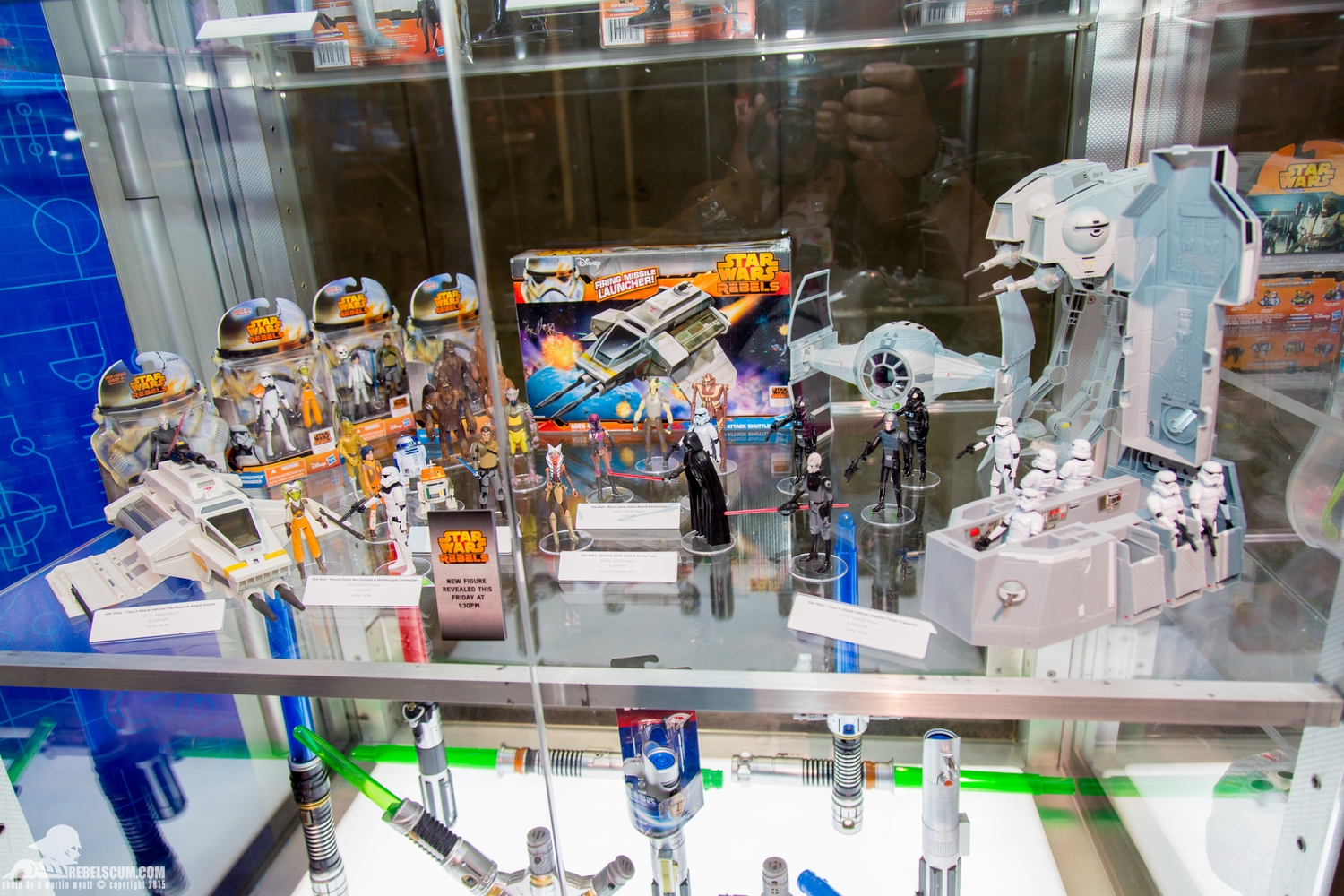 Hasbro-Booth-1-2015-San-Diego-Comic-Con-SDCC-015.jpg