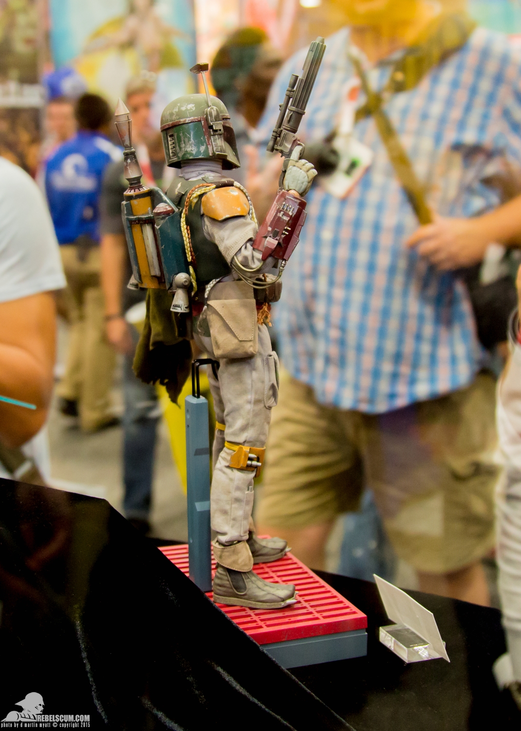 Hot-Toys-Display-2015-San-Diego-Comic-Con-SDCC-006.jpg
