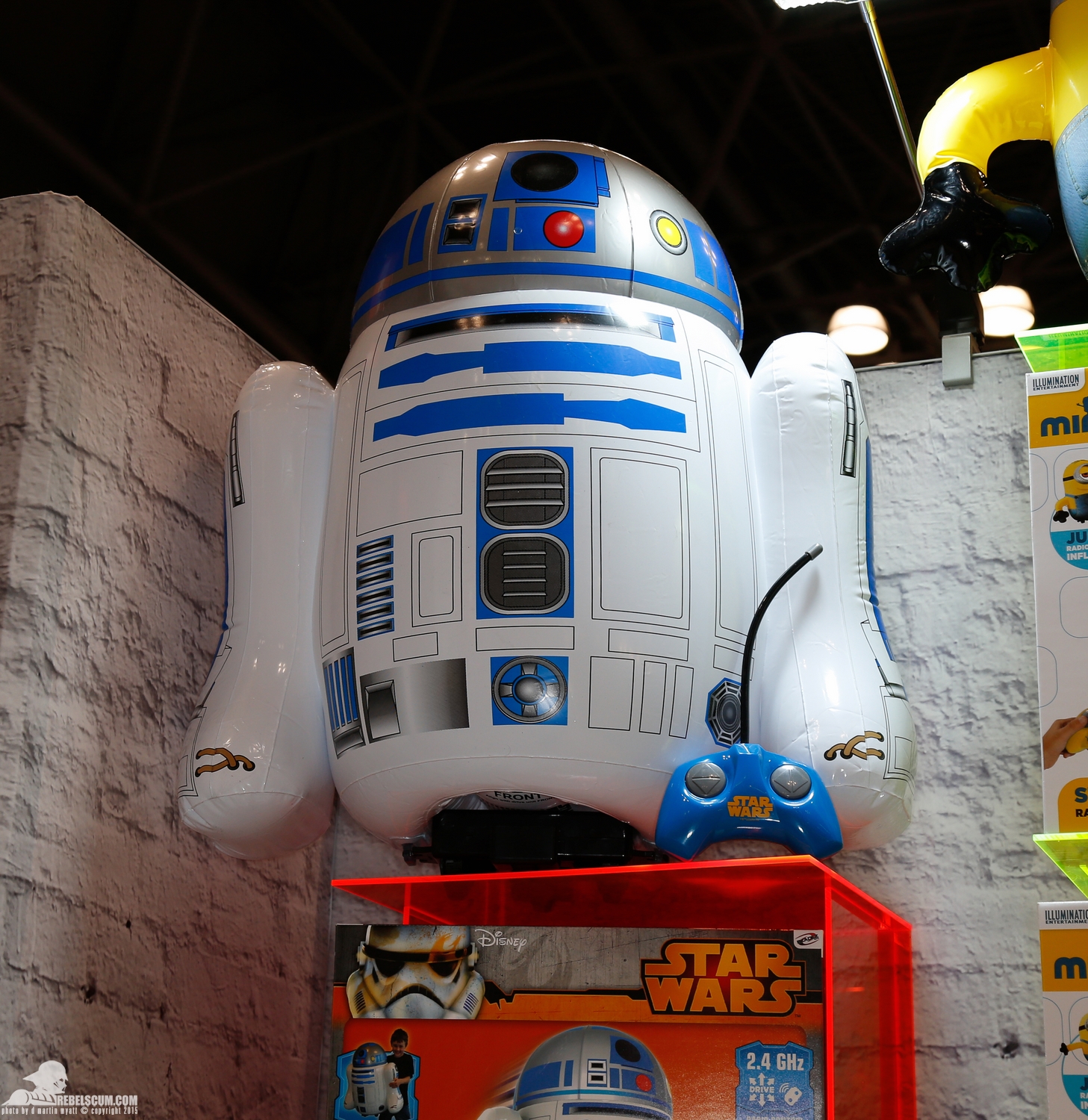 2015-International-Toy-Fair-Bladez-toyz-002.jpg