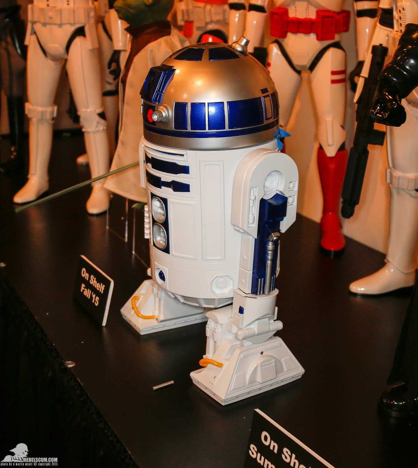 2015-International-Toy-Fair-Star-Wars-JAKKS-Pacific-008.jpg