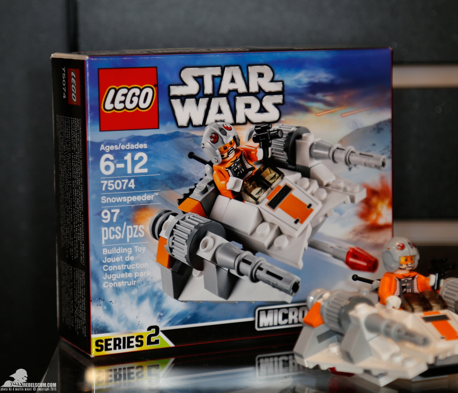 2015-International-Toy-Fair-Star-Wars-Lego-013.jpg