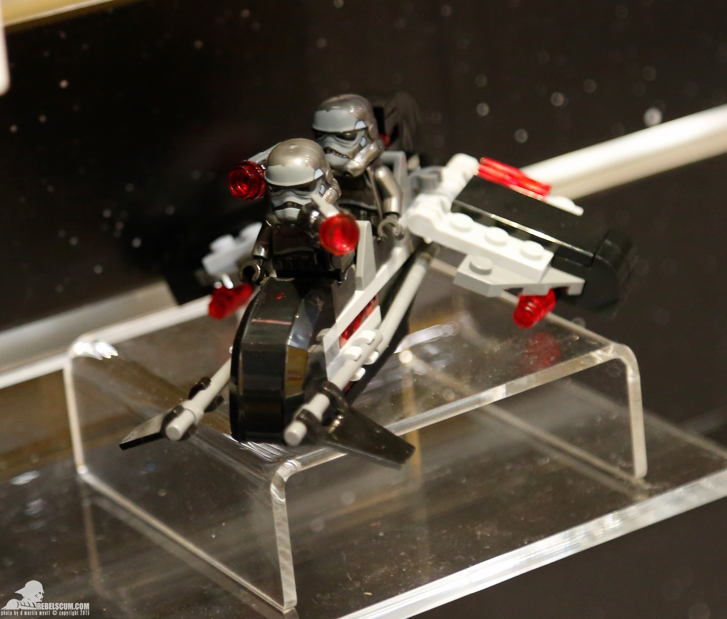 2015-International-Toy-Fair-Star-Wars-Lego-031.jpg