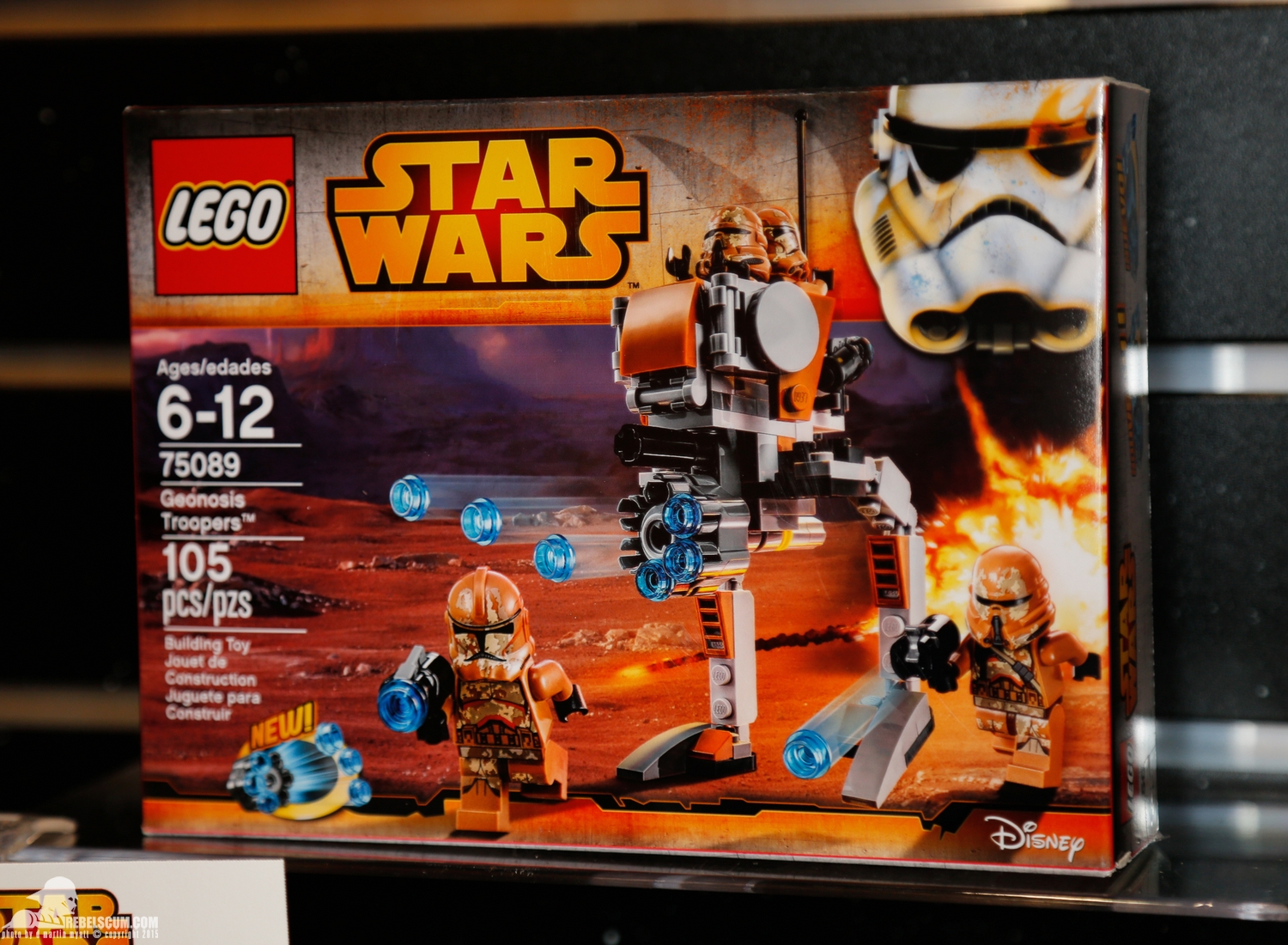 2015-International-Toy-Fair-Star-Wars-Lego-039.jpg