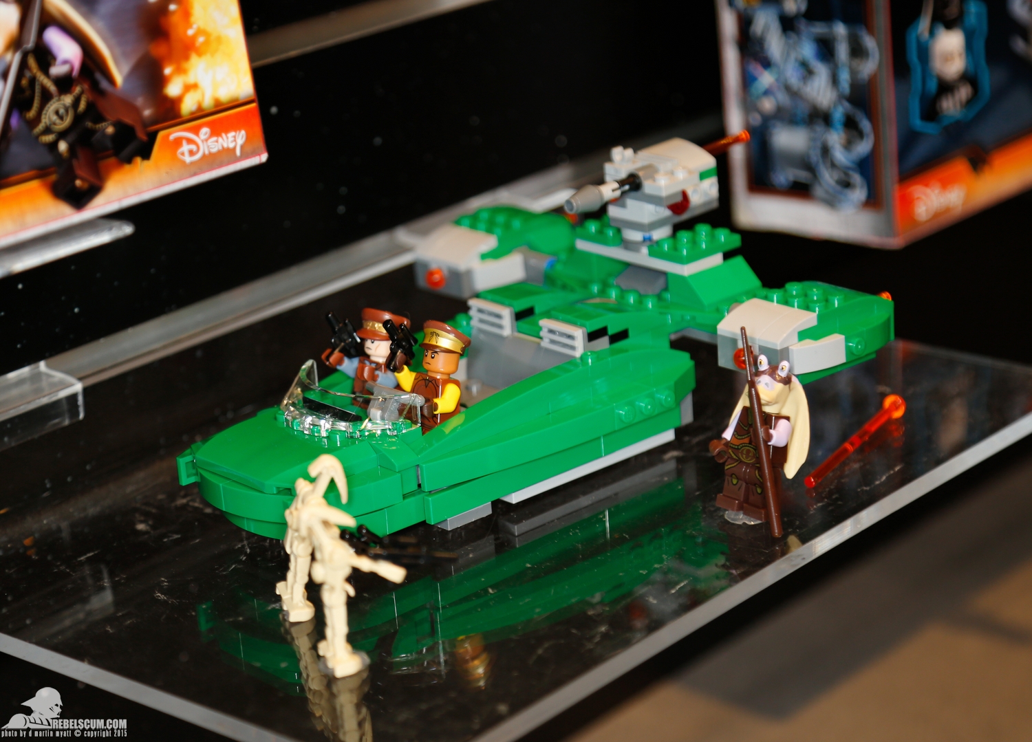 2015-International-Toy-Fair-Star-Wars-Lego-076.jpg